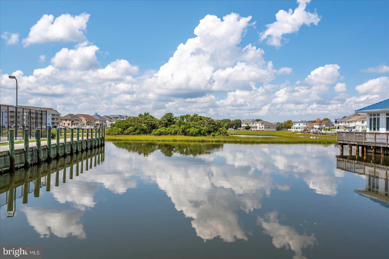 HERON HARBOUR - Residential