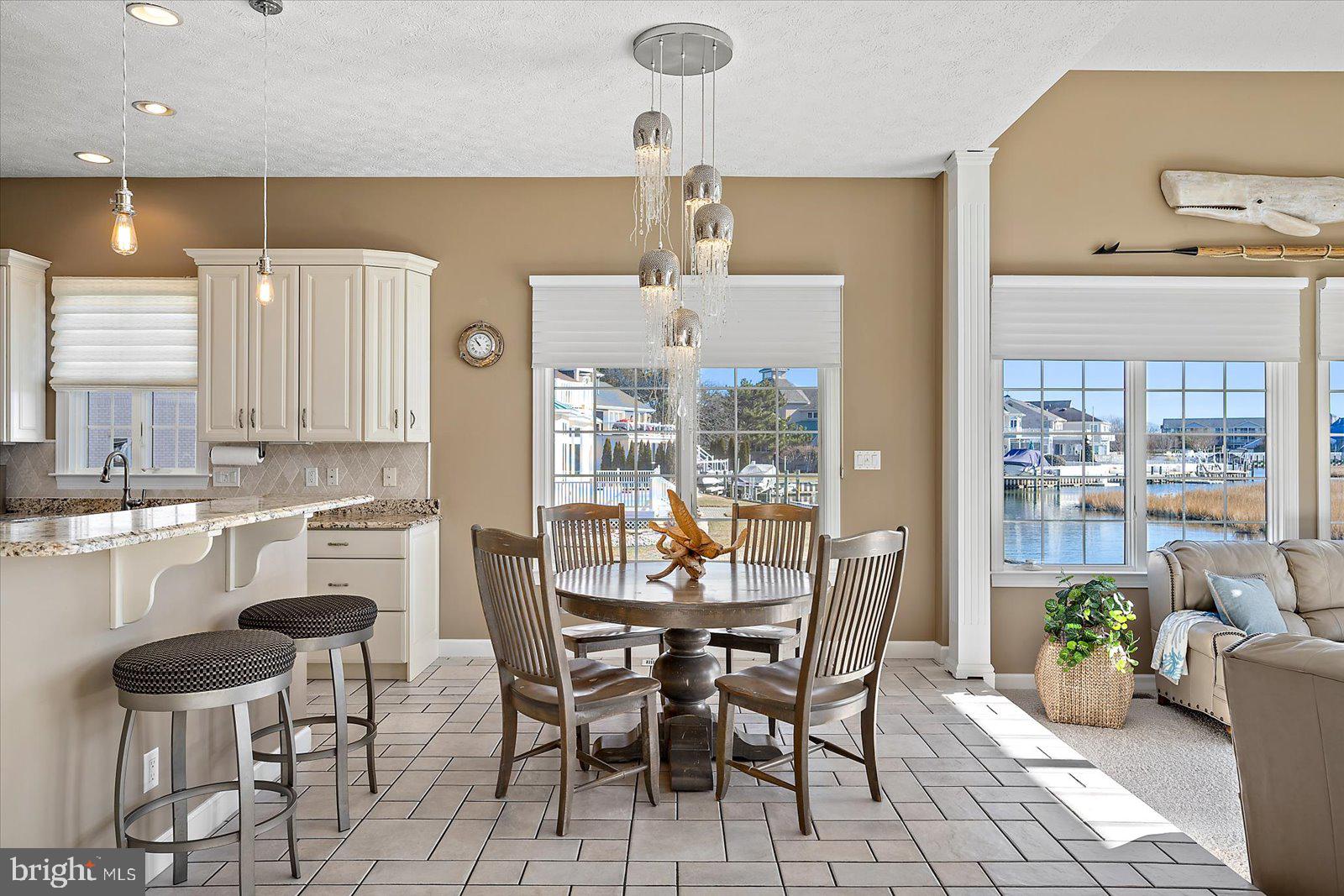 HERON HARBOUR - Residential