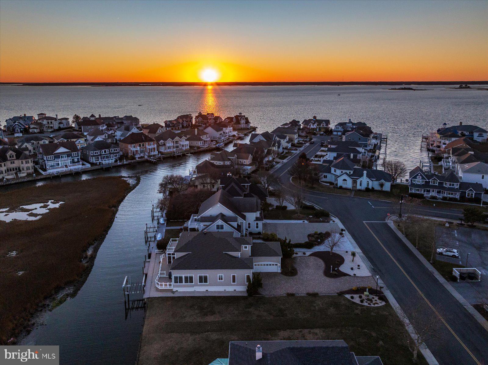 HERON HARBOUR - Residential