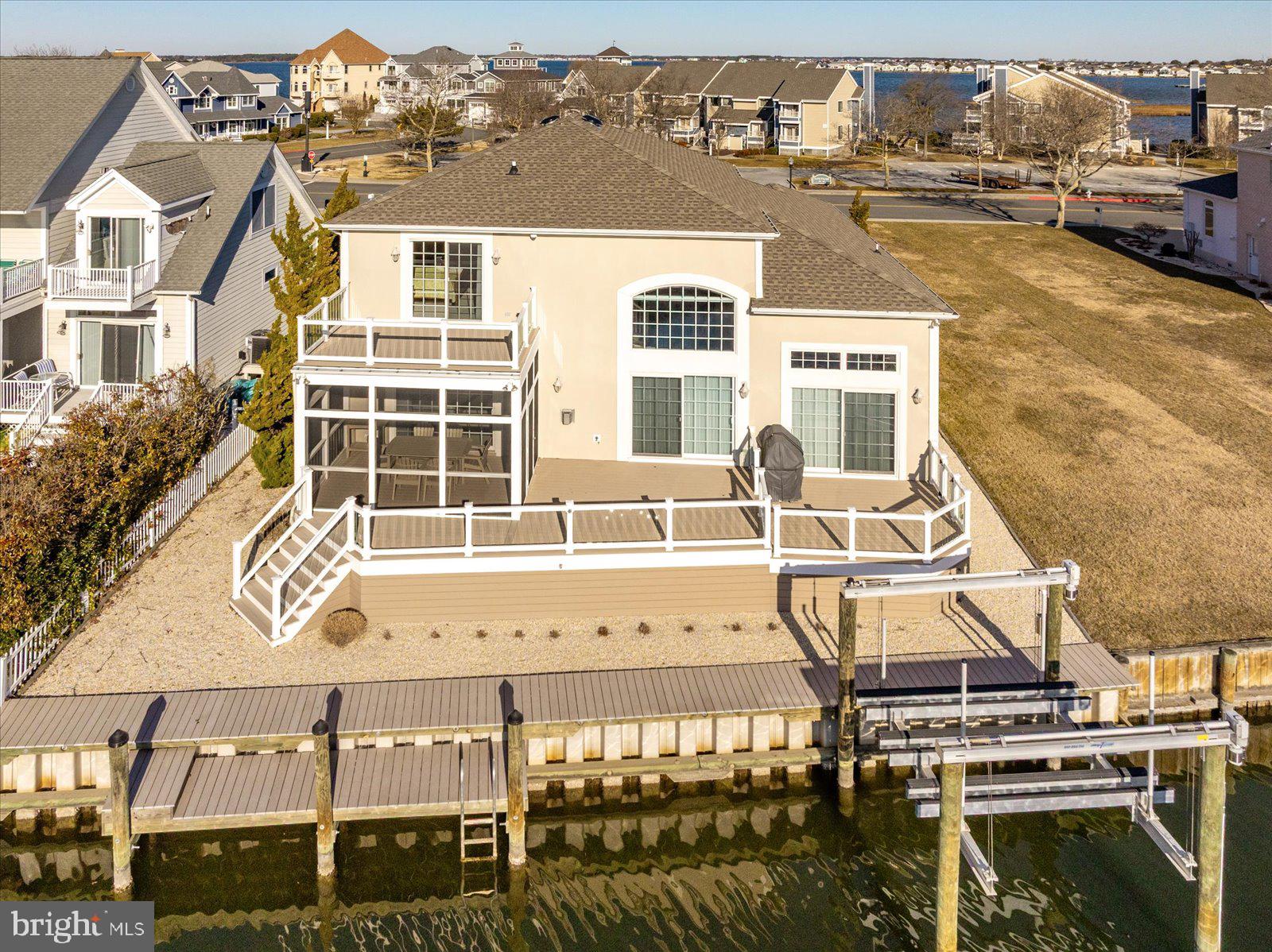 HERON HARBOUR - Residential