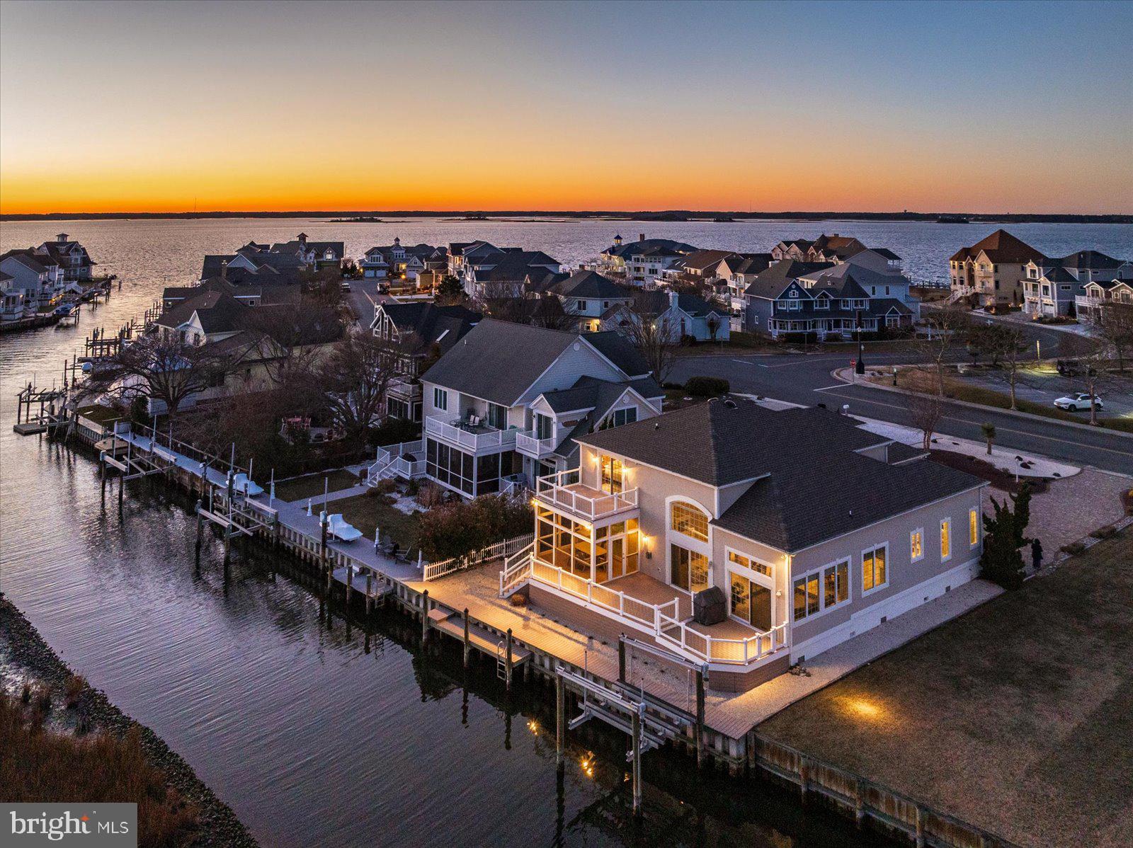 HERON HARBOUR - Residential