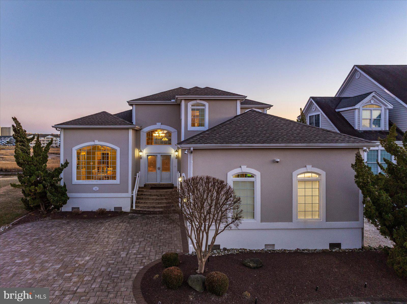 HERON HARBOUR - Residential