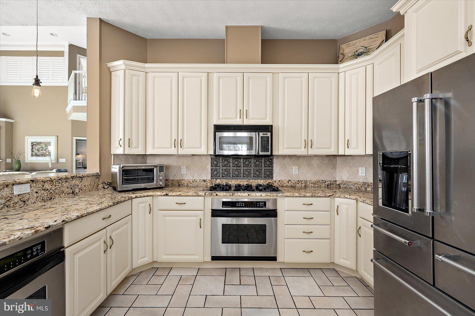 HERON HARBOUR - Residential