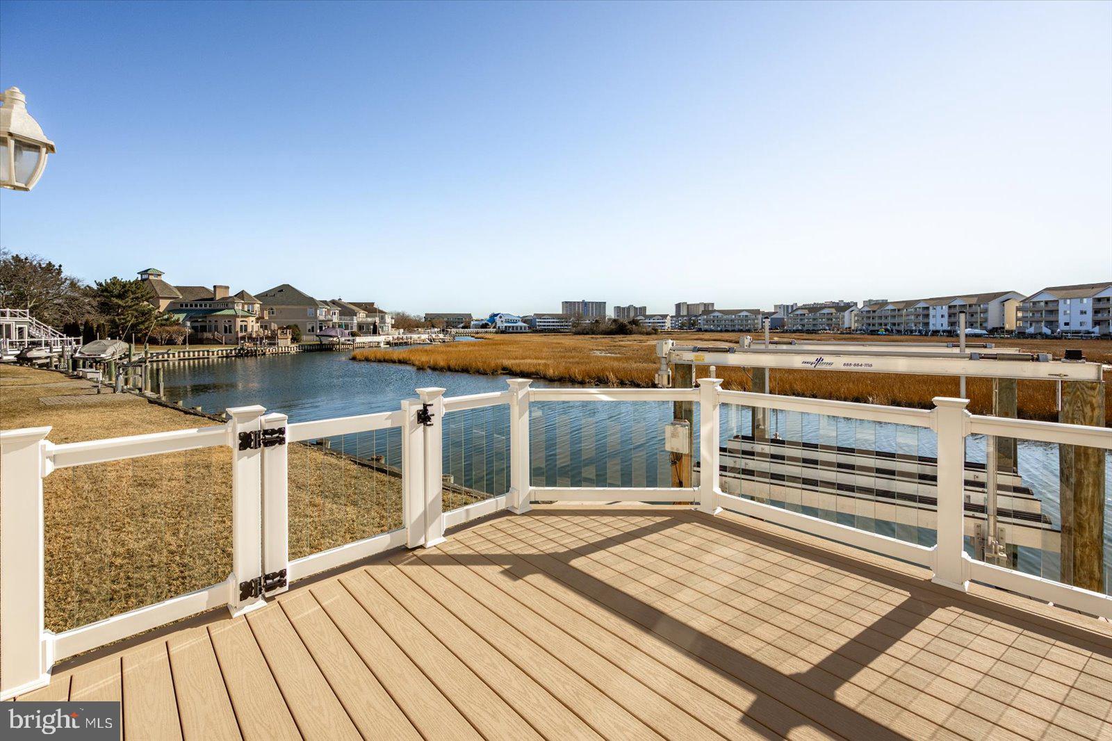 HERON HARBOUR - Residential