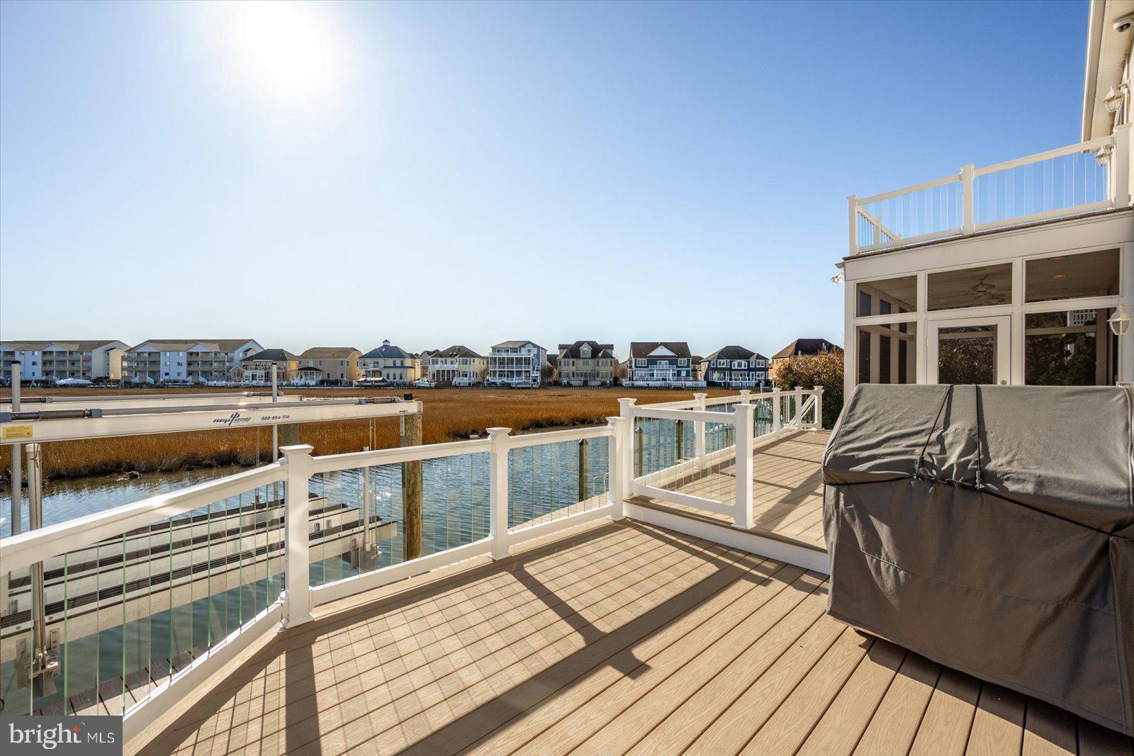 HERON HARBOUR - Residential