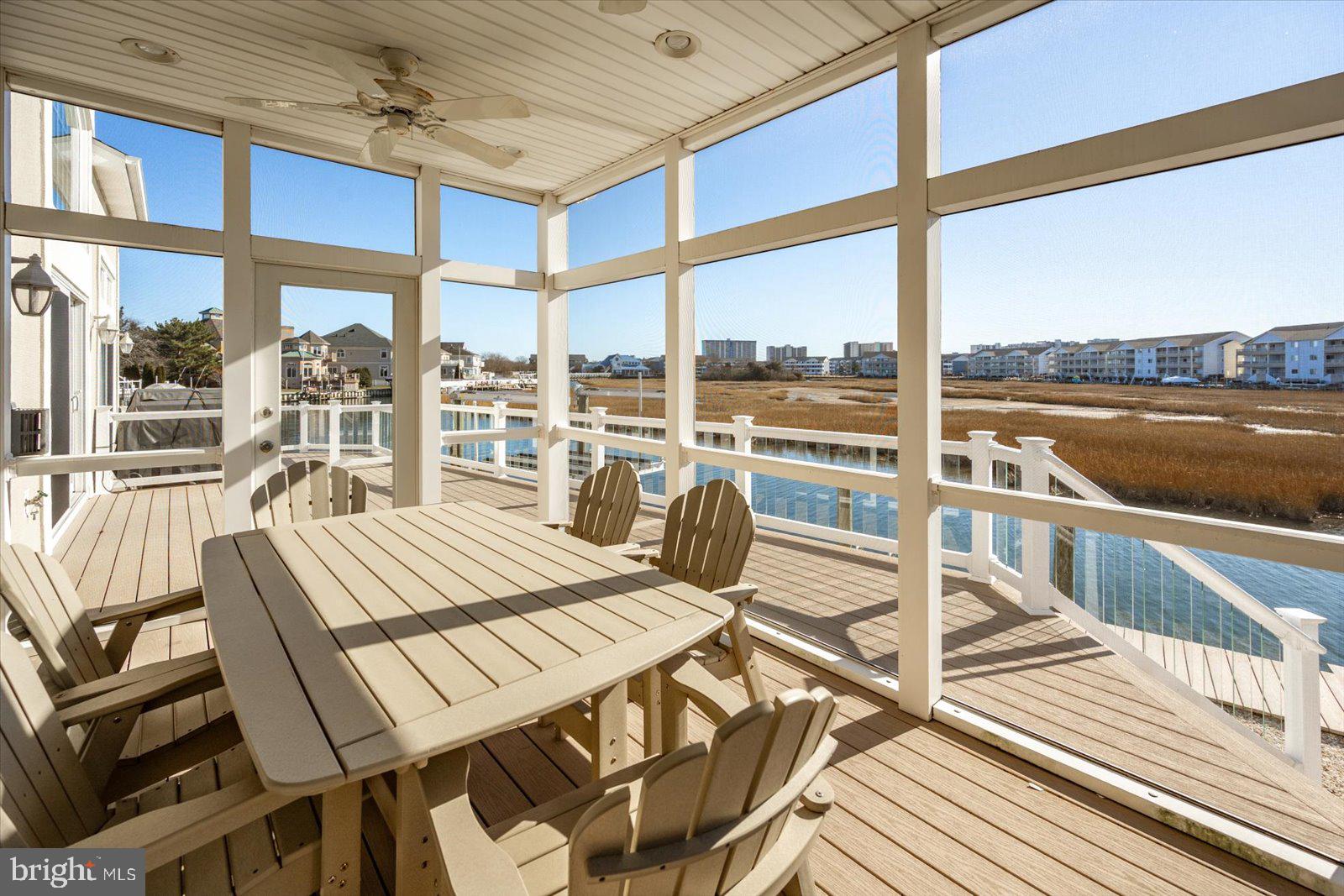 HERON HARBOUR - Residential