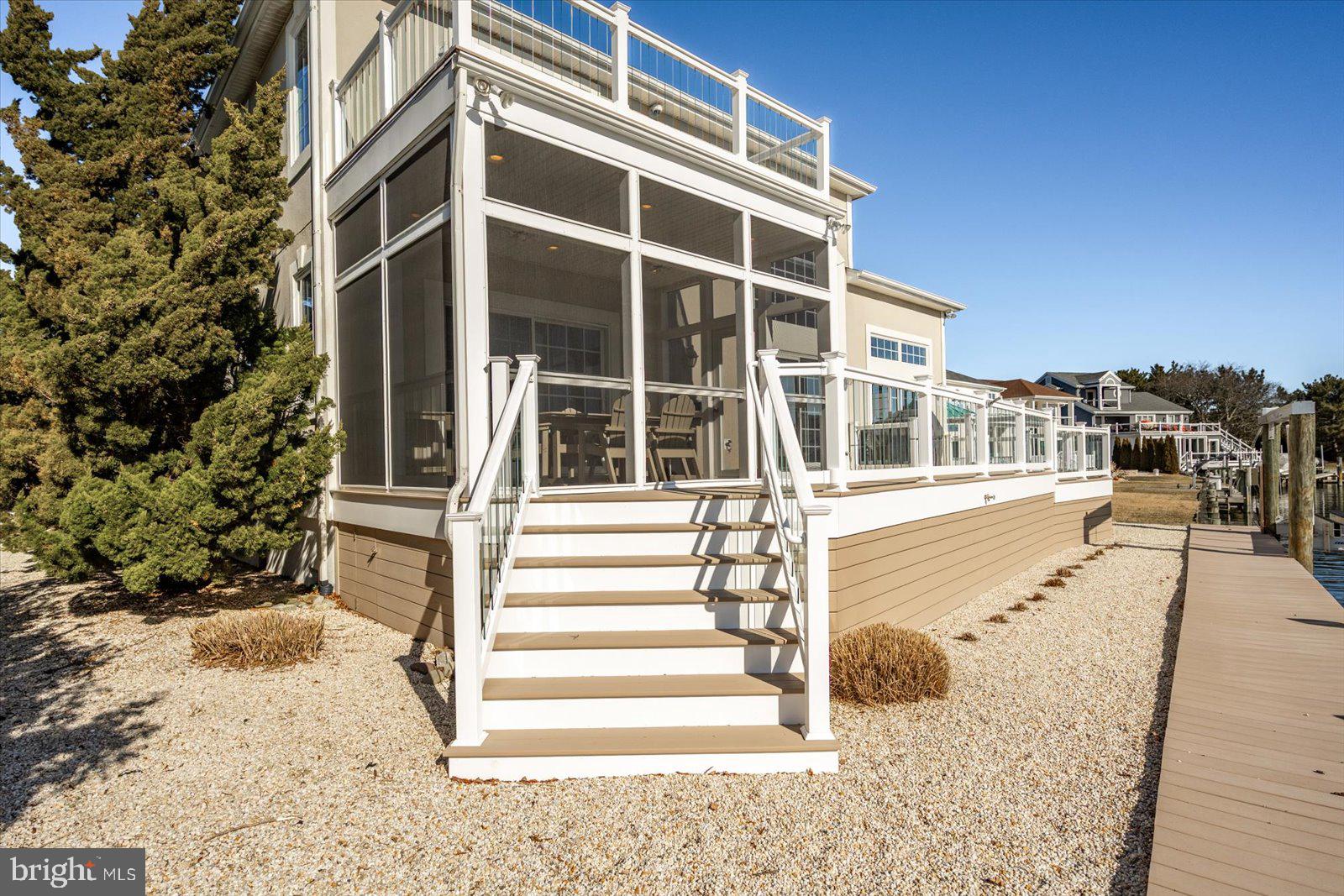 HERON HARBOUR - Residential