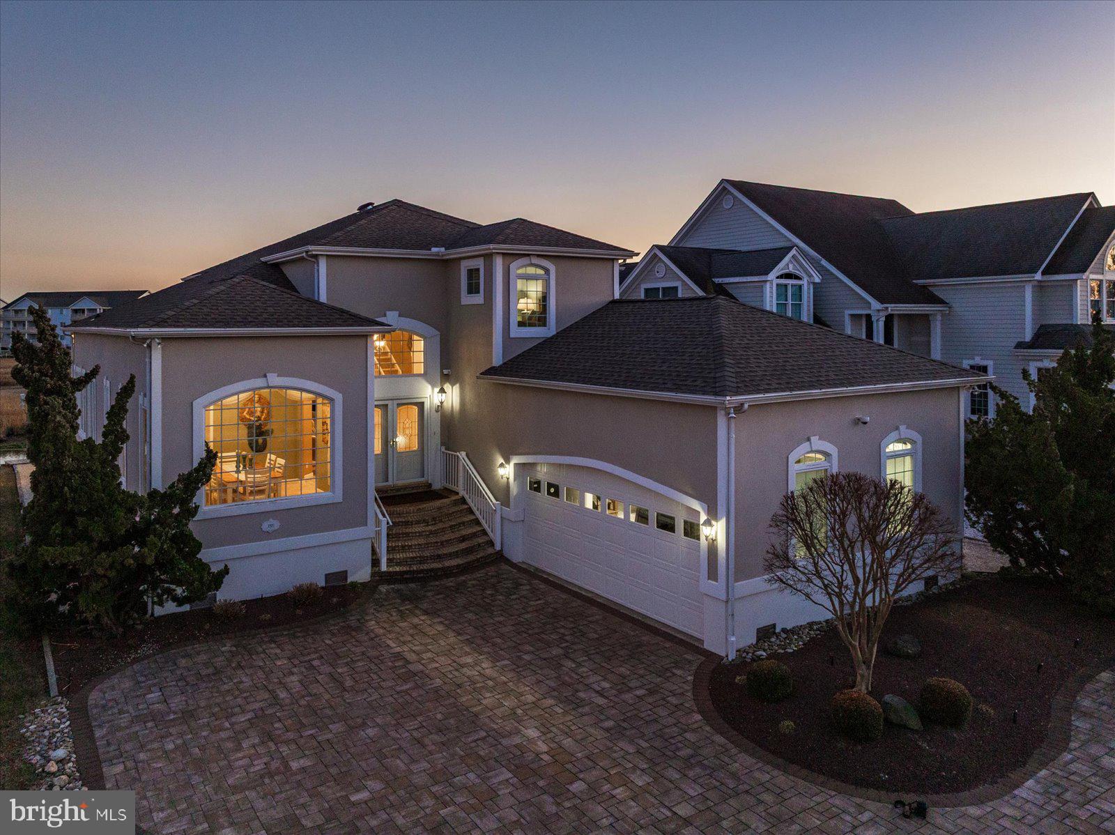 HERON HARBOUR - Residential