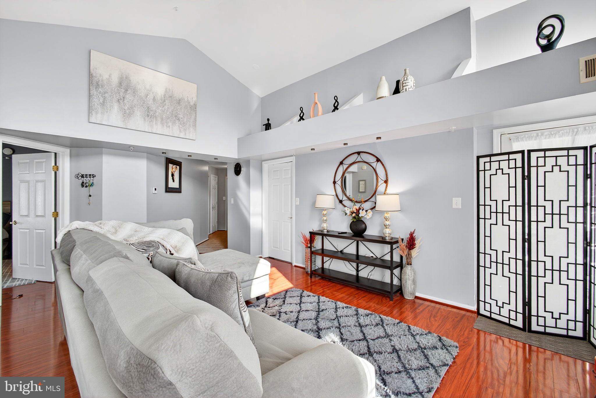 14100 FARNSWORTH LANE 2406