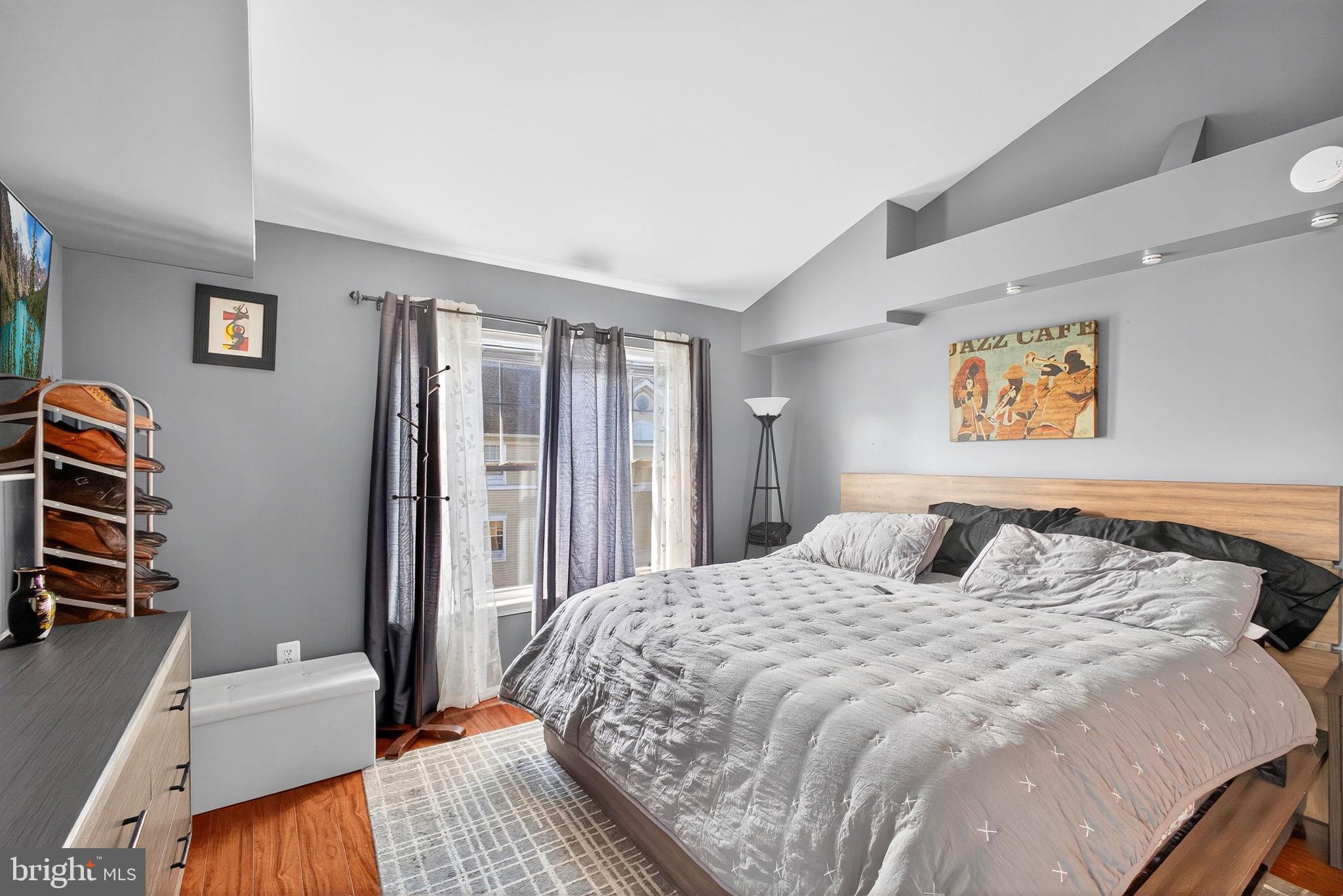 NORMANDY PLACE CONDO-PHA - Residential