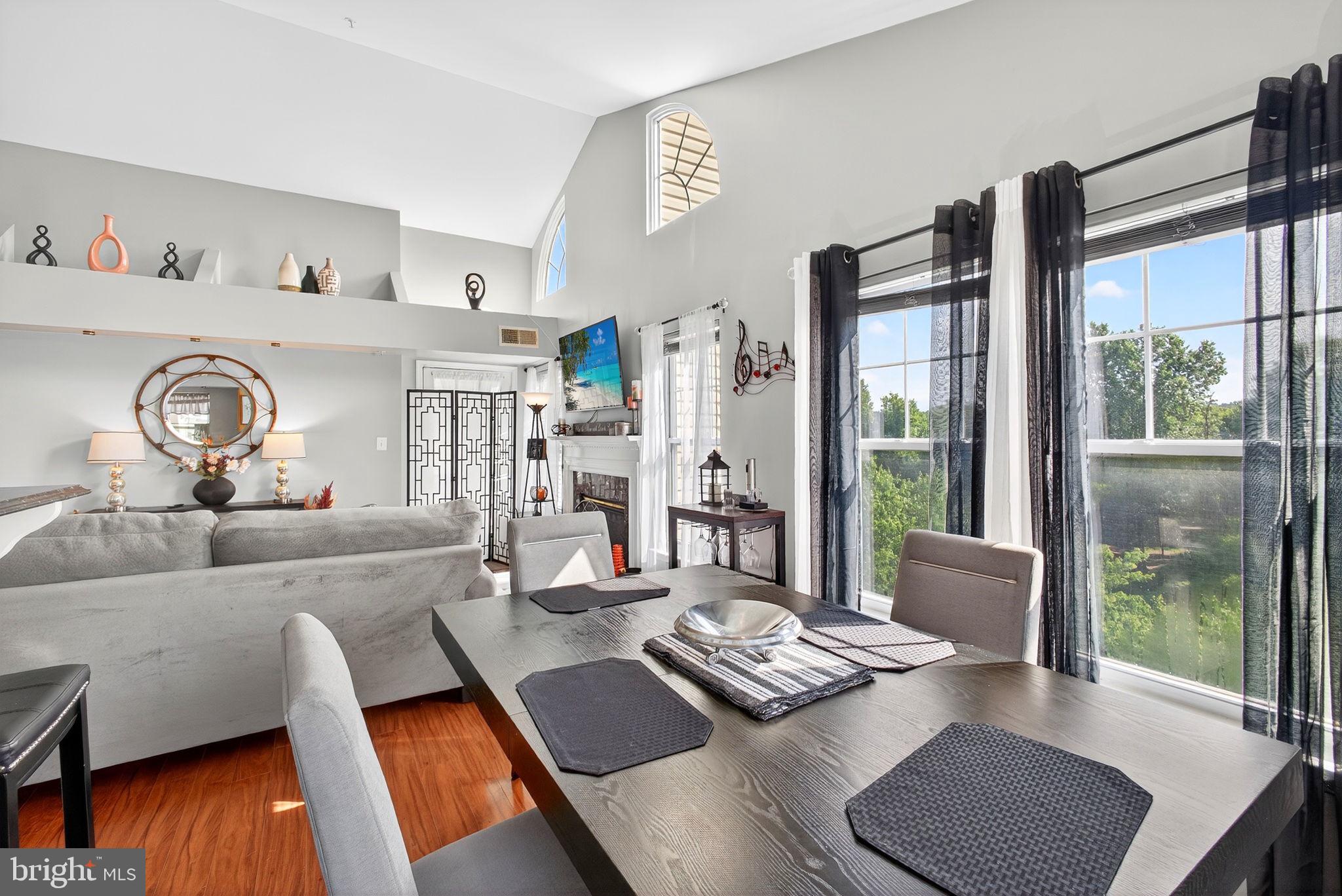 NORMANDY PLACE CONDO-PHA - Residential