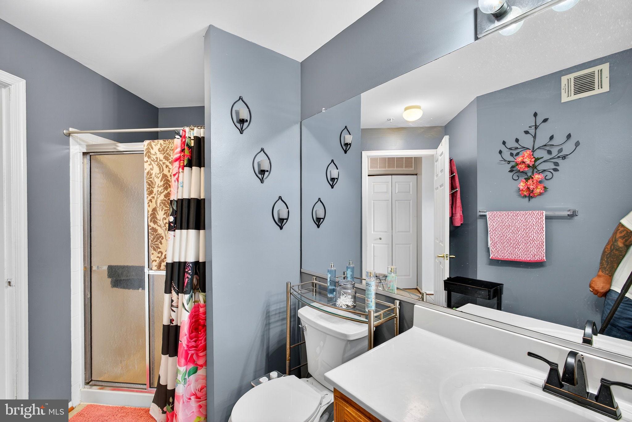 NORMANDY PLACE CONDO-PHA - Residential