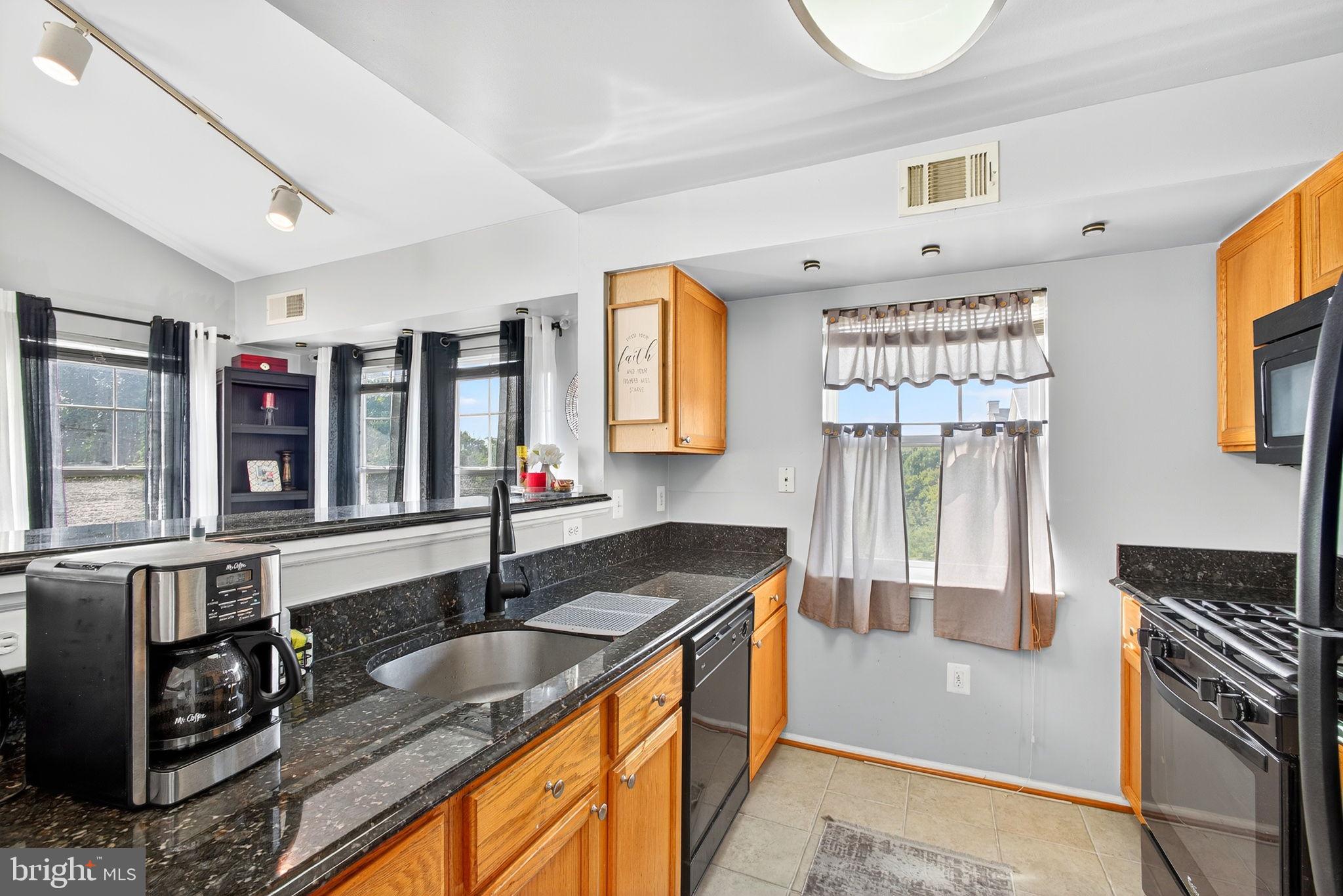 NORMANDY PLACE CONDO-PHA - Residential