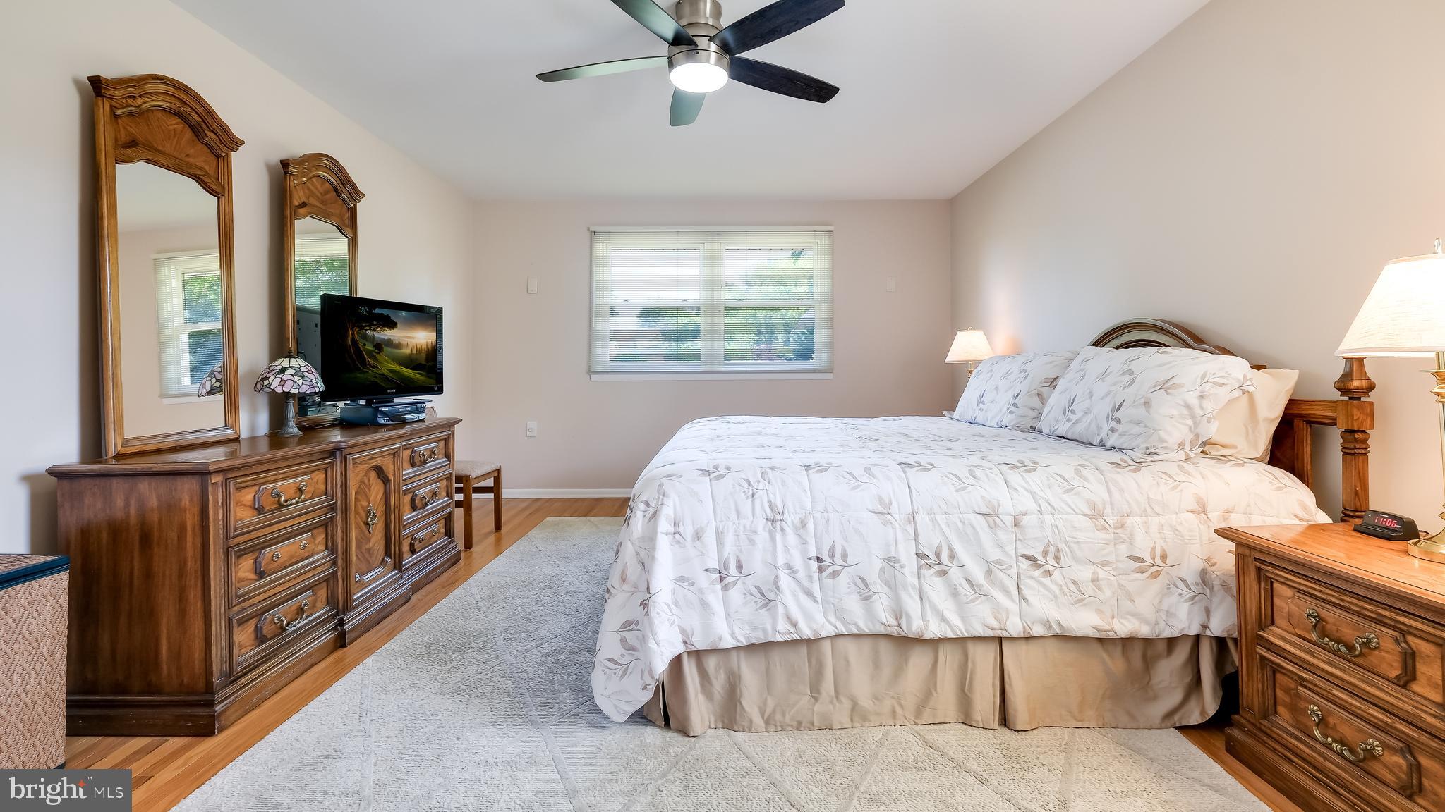 JUSTA FARMS - Residential