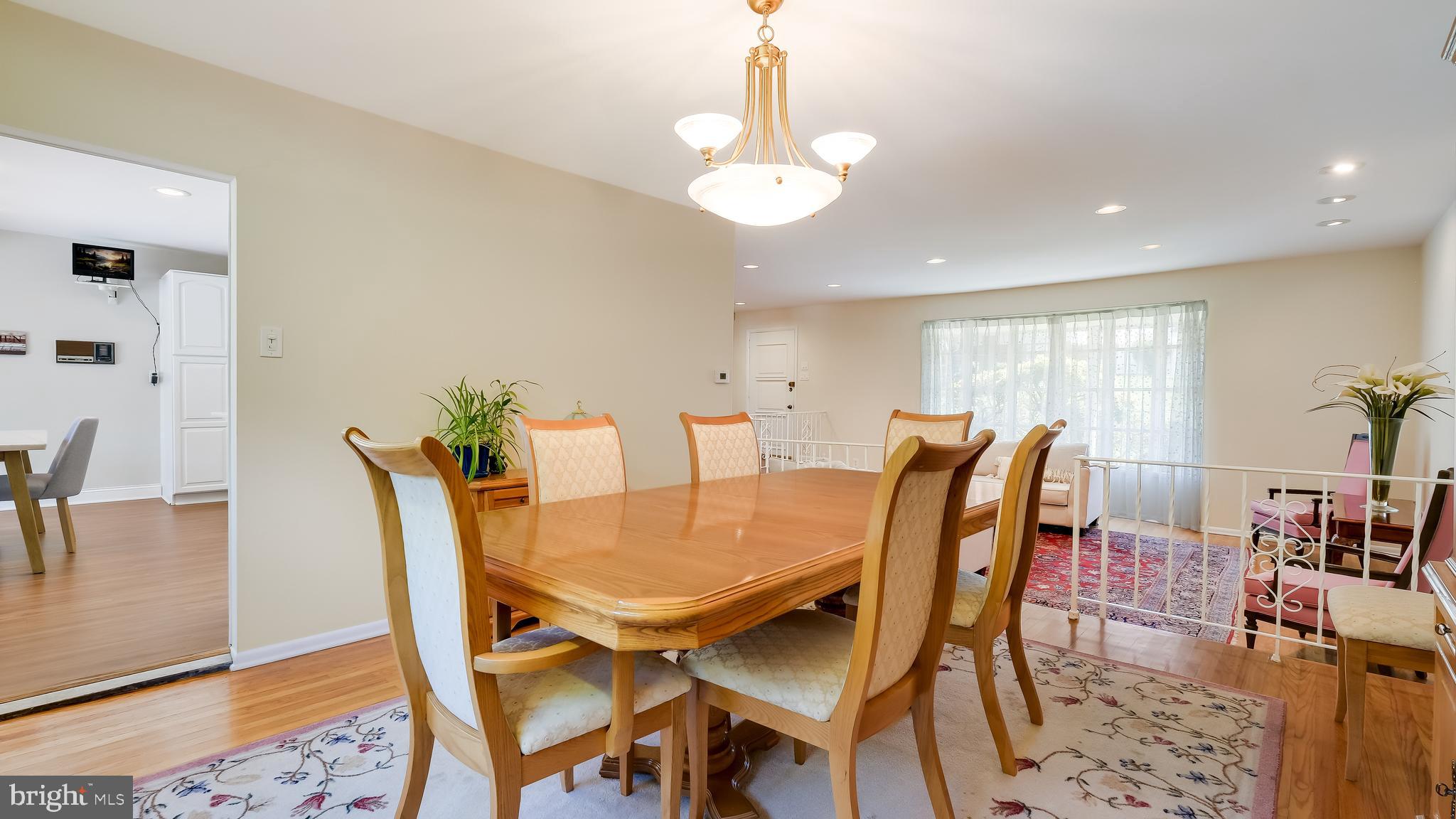 JUSTA FARMS - Residential