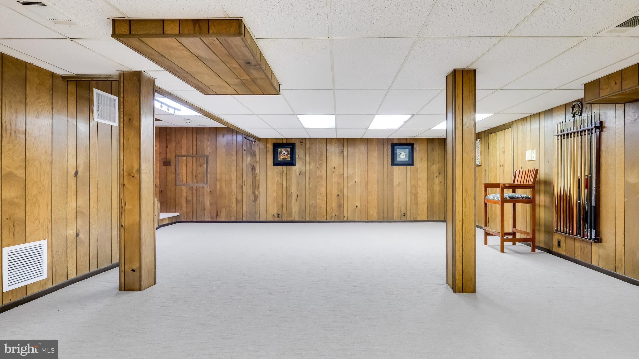 JUSTA FARMS - Residential