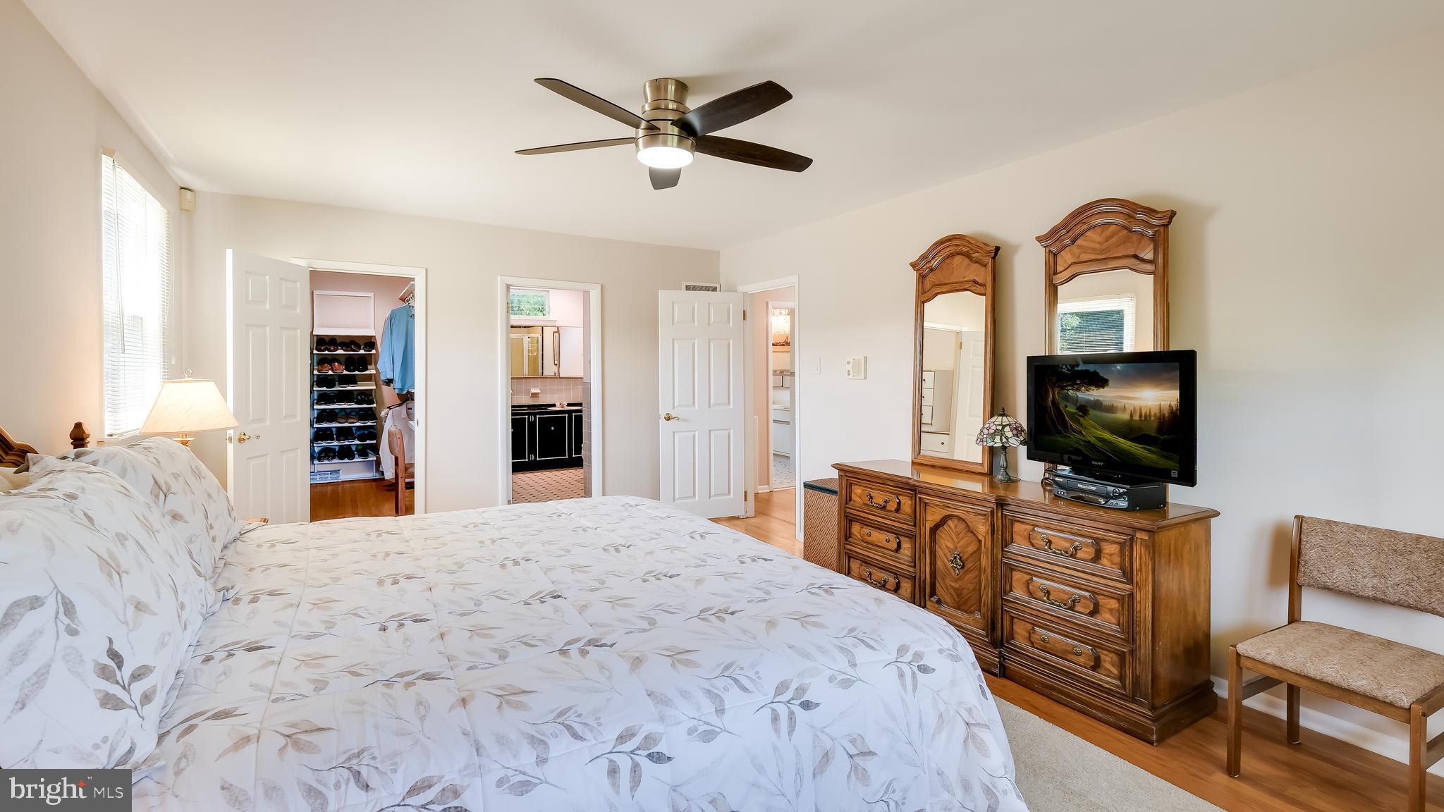 JUSTA FARMS - Residential