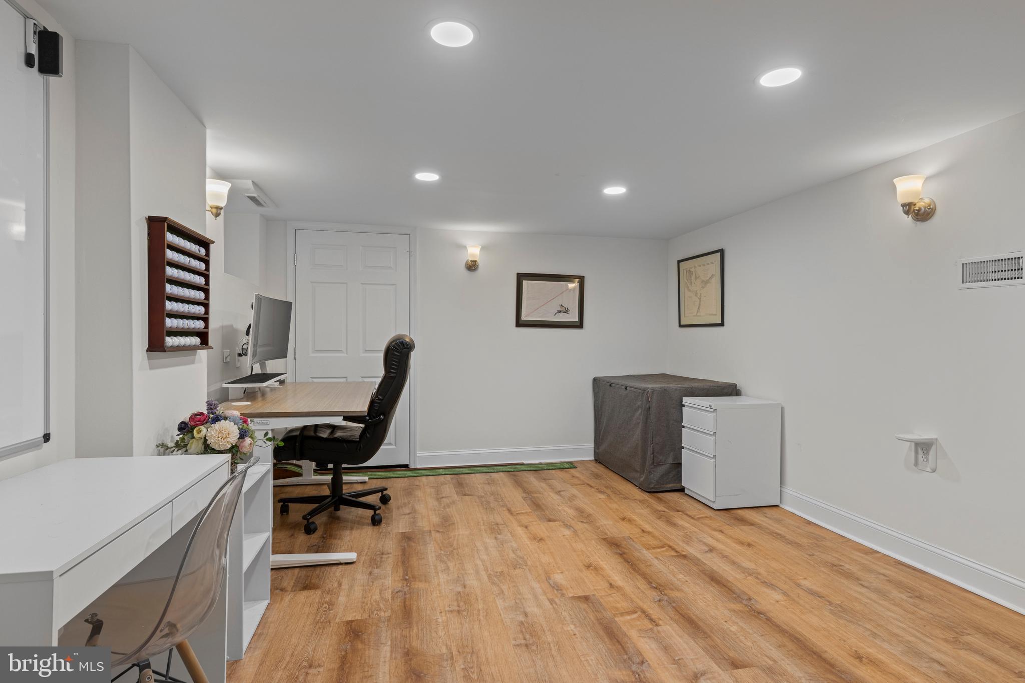 NORTH WAYNE - Residential