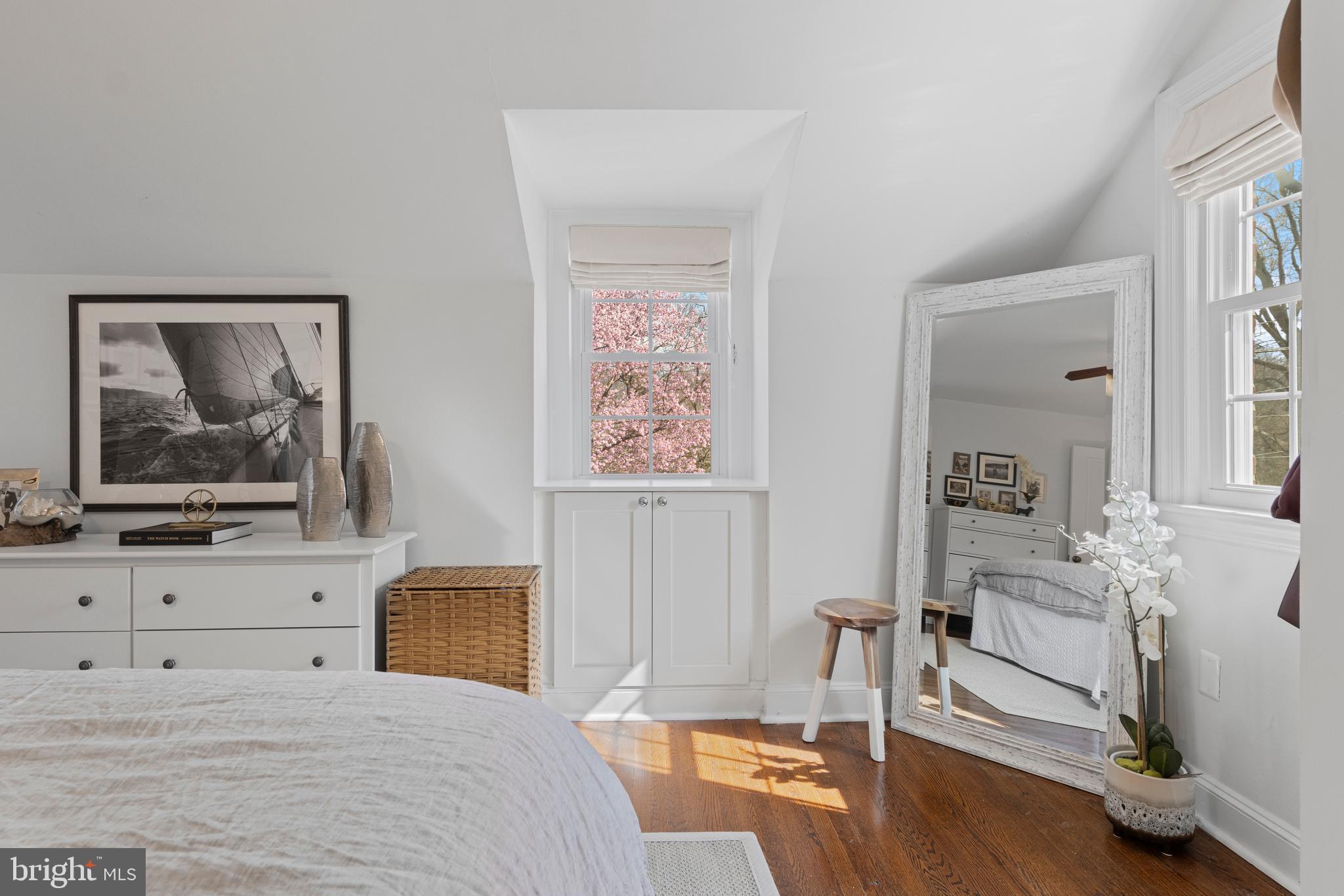 NORTH WAYNE - Residential