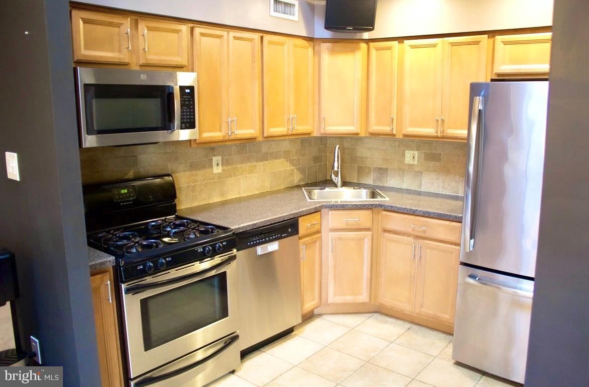 RIVERS BEND II - Residential