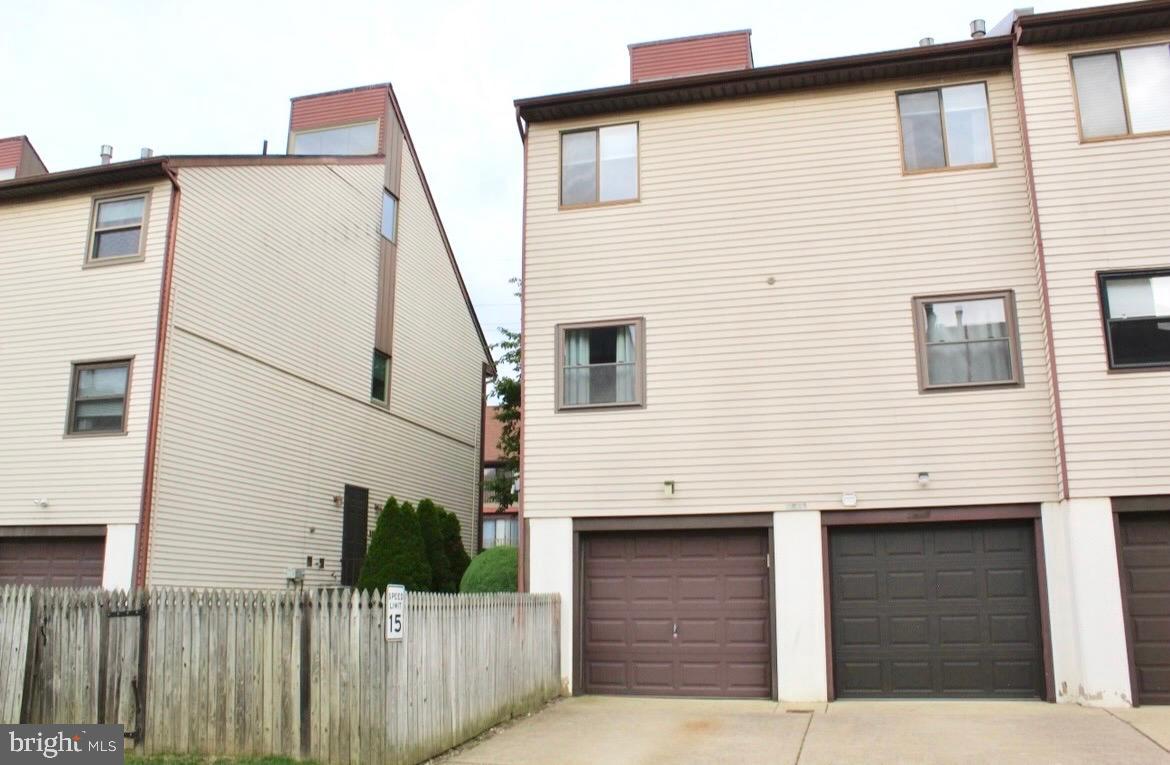 RIVERS BEND II - Residential