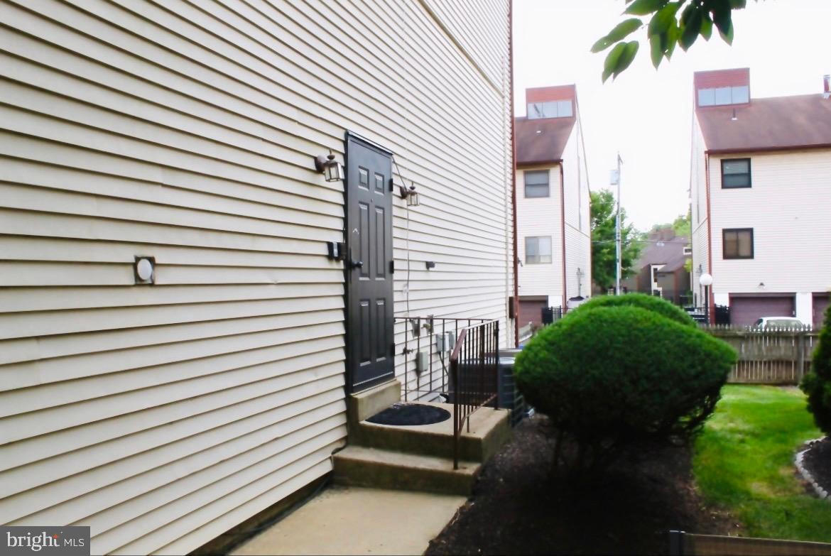 RIVERS BEND II - Residential