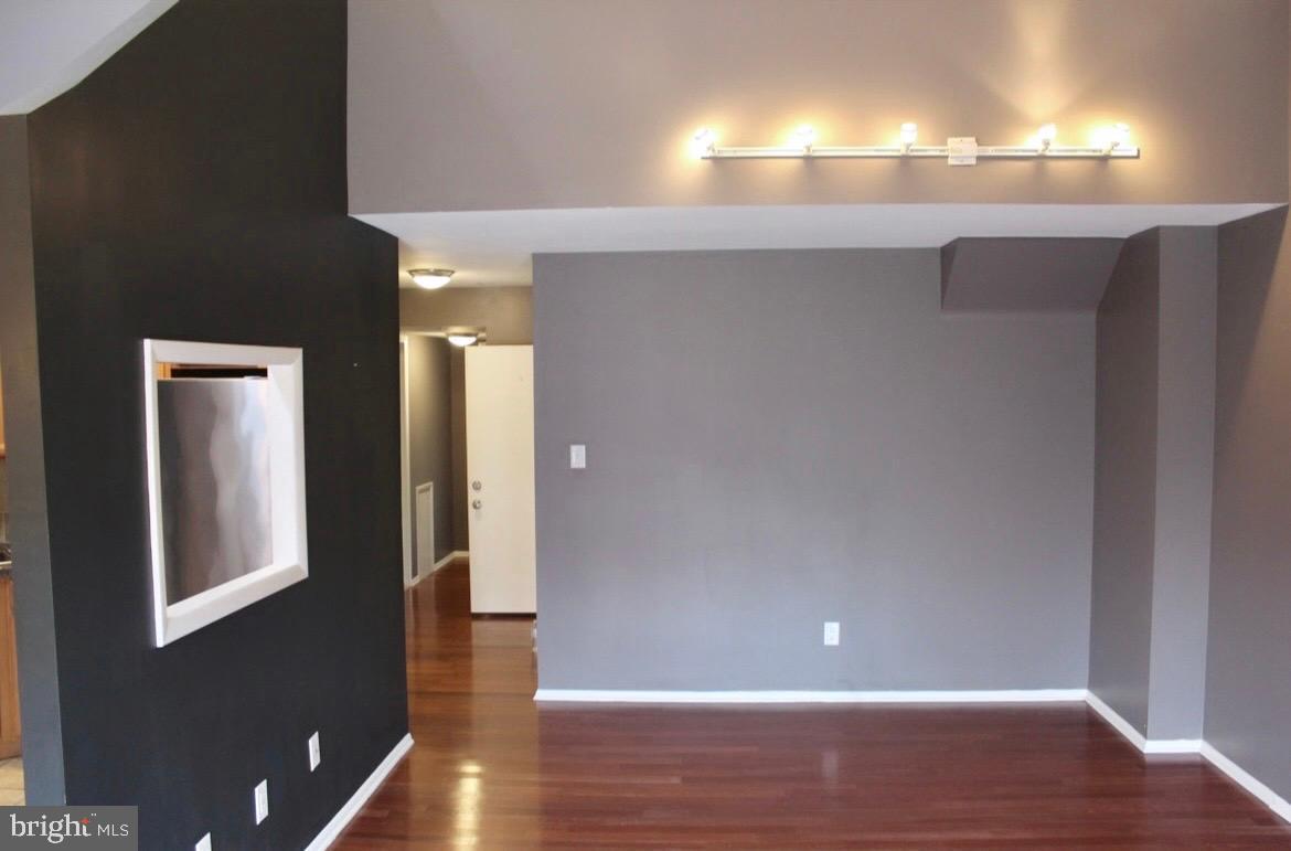 RIVERS BEND II - Residential