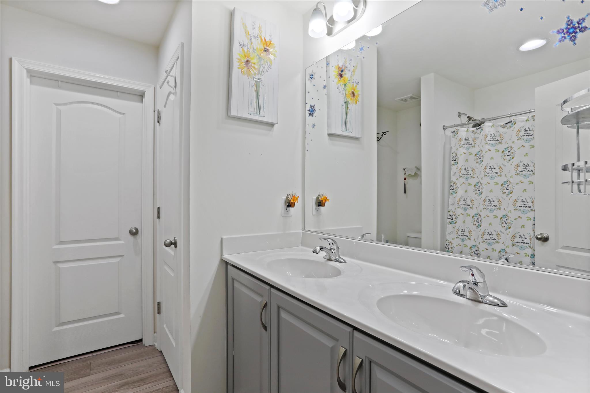 MORNING DOVE ESTATES - Residential