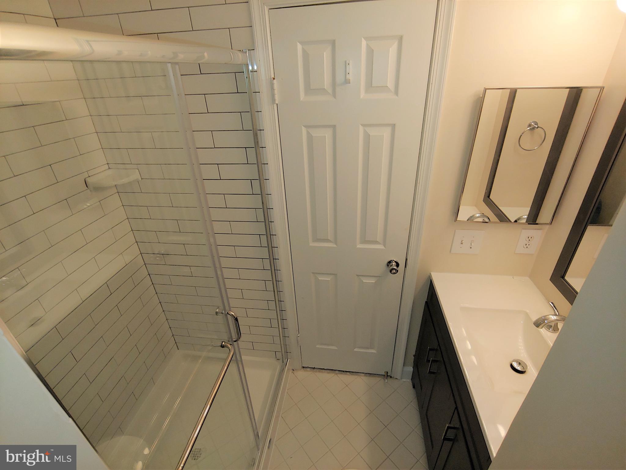 CROFTON MEADOWS - Residential Lease