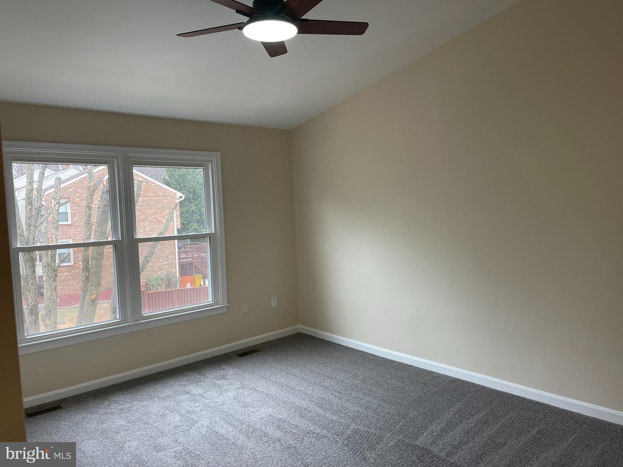 CROFTON MEADOWS - Residential Lease