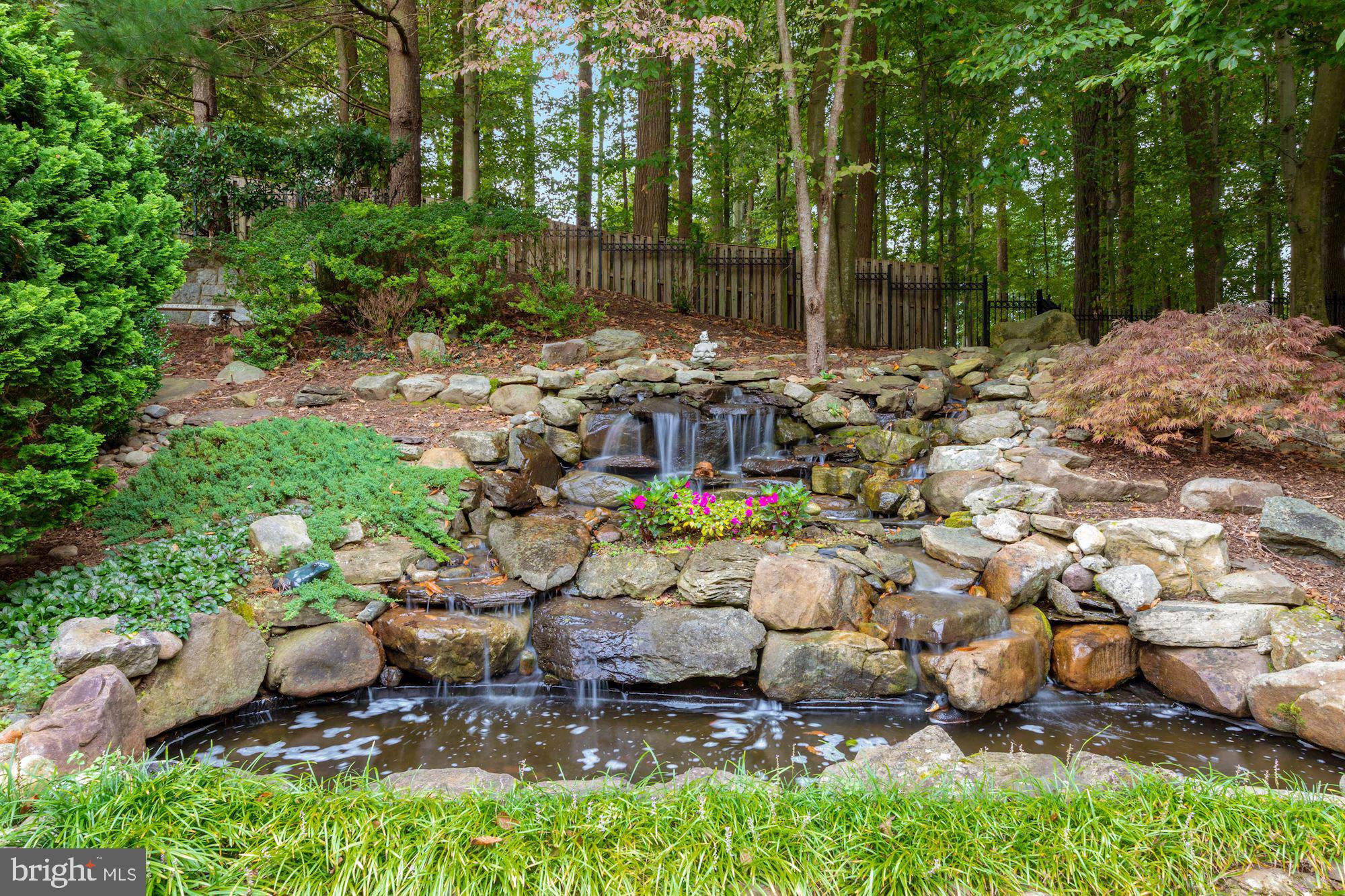 FALCONHURST - Residential