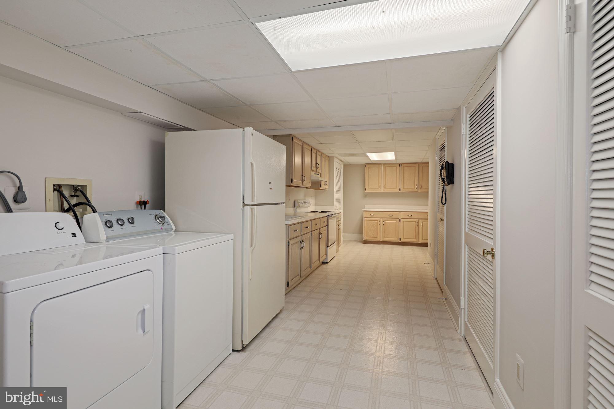 FALCONHURST - Residential