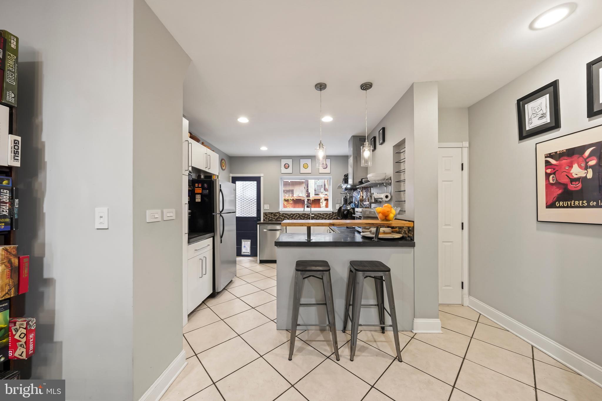 PASSYUNK SQUARE - Residential