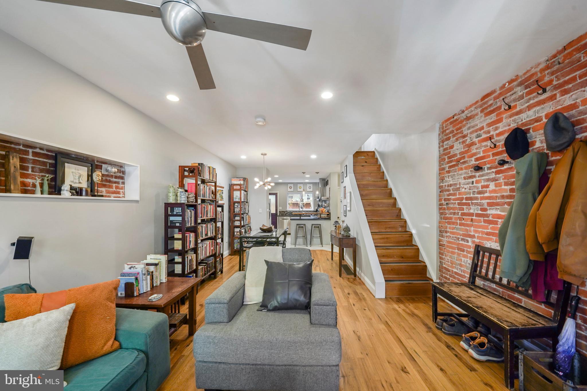 PASSYUNK SQUARE - Residential