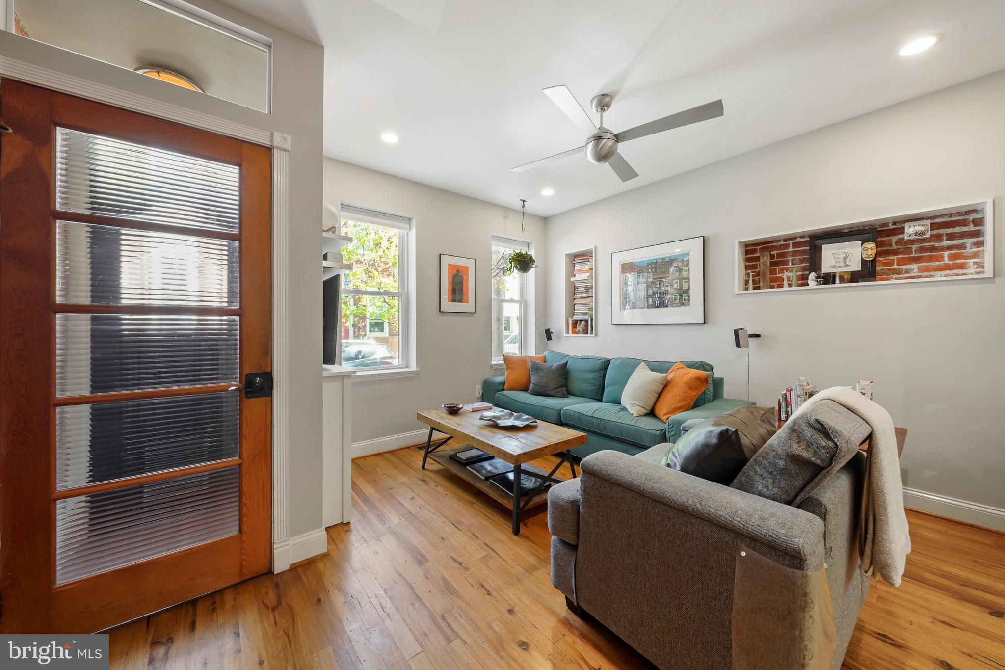 PASSYUNK SQUARE - Residential