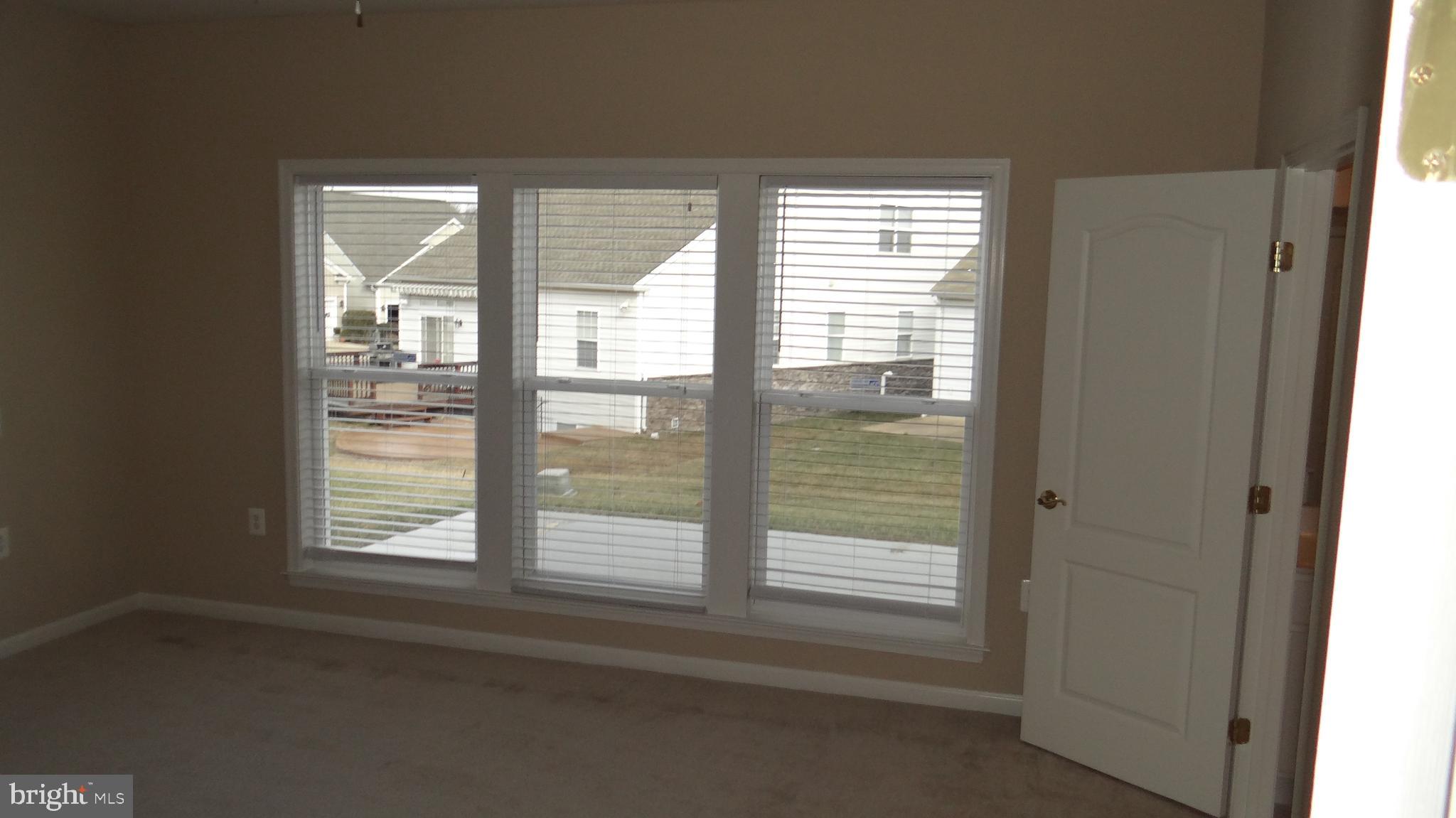 FALLS RUN - Residential Lease