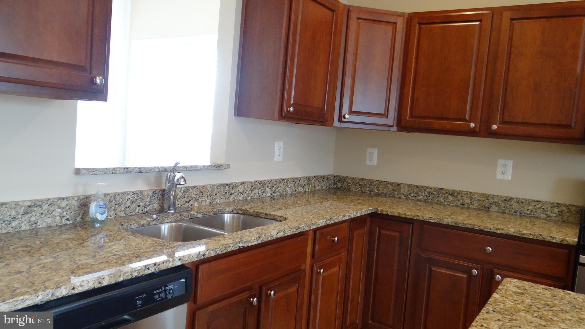 FALLS RUN - Residential Lease