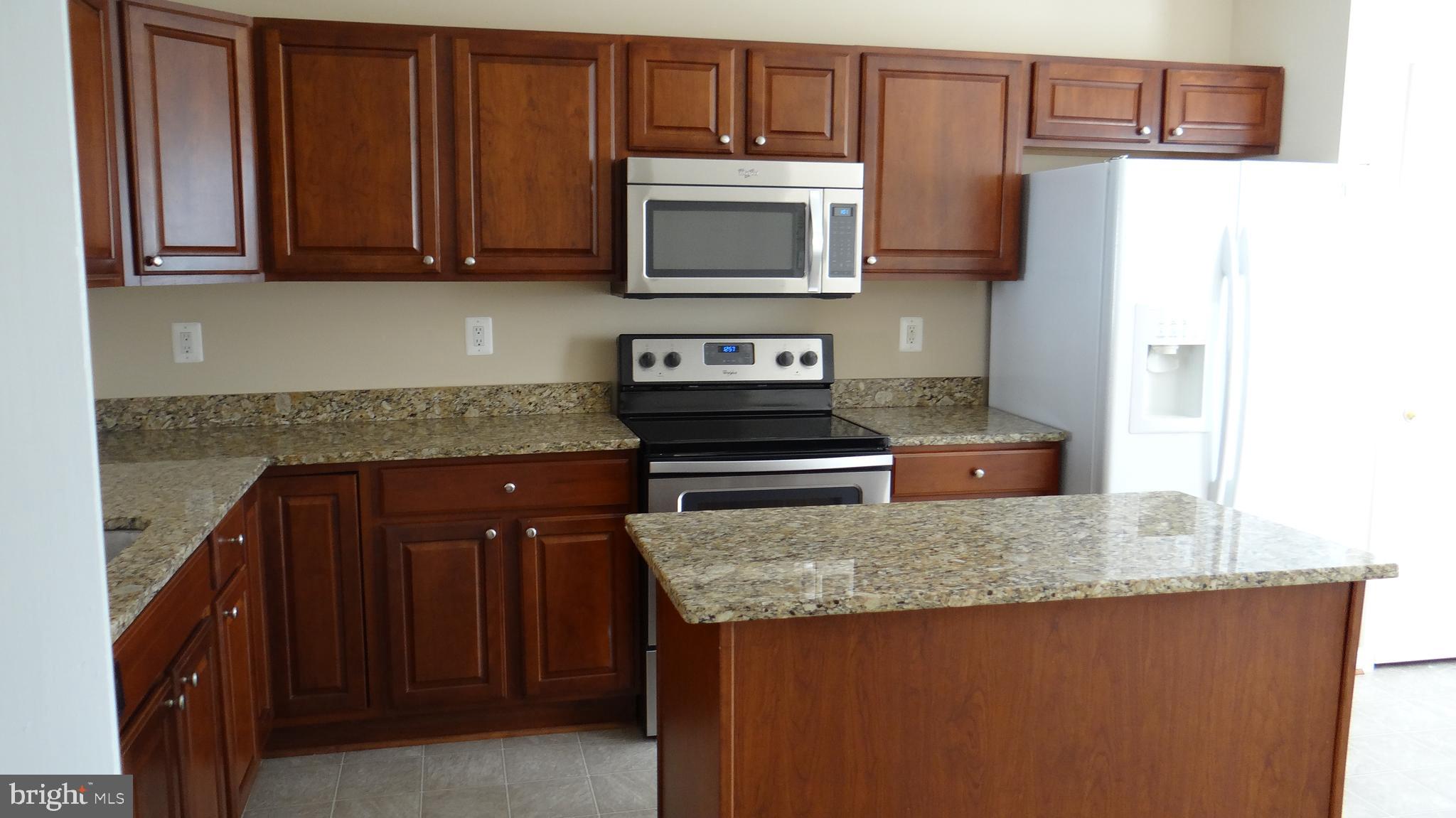 FALLS RUN - Residential Lease