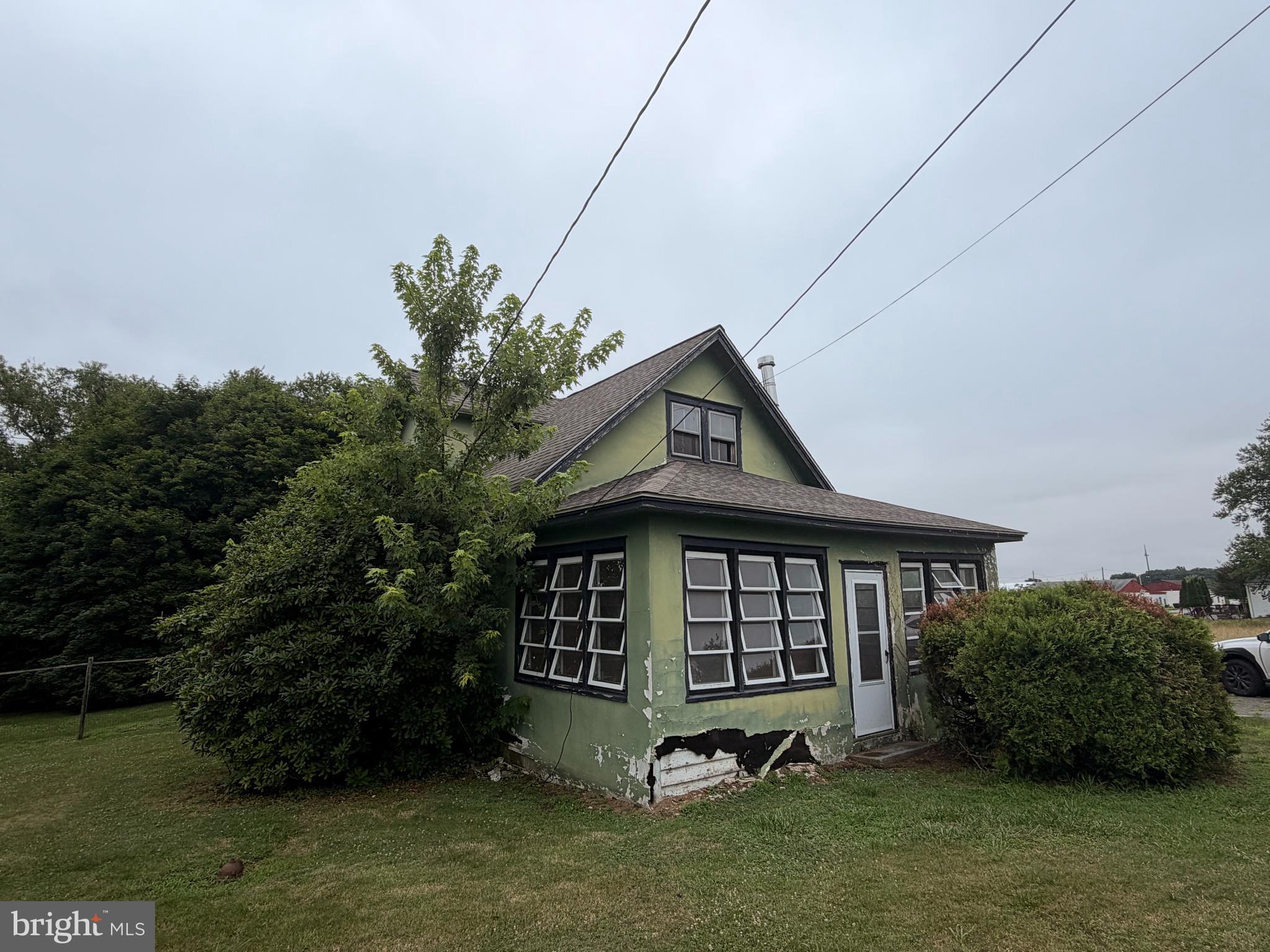 545 WALTHER ROAD