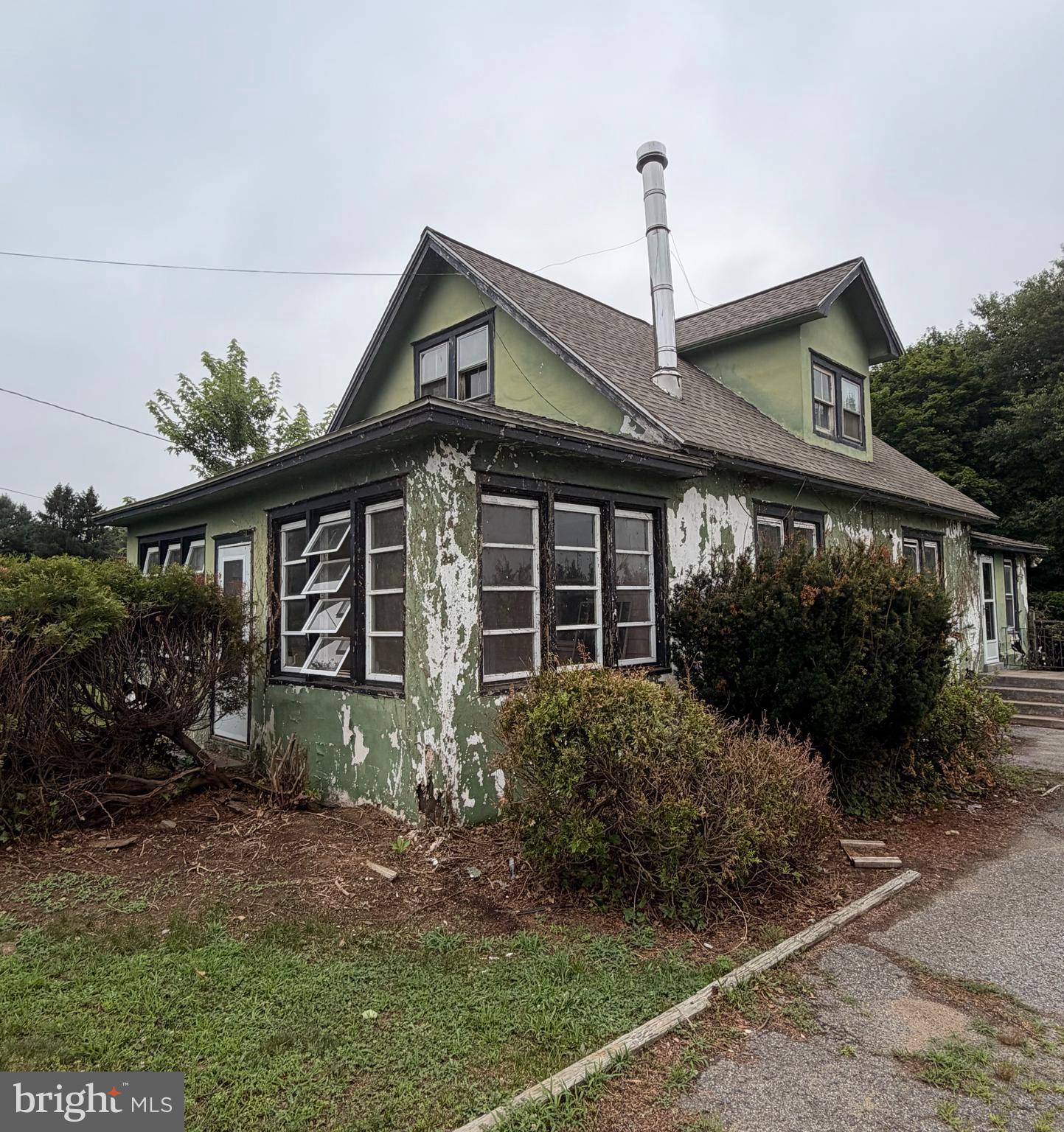 545 WALTHER ROAD