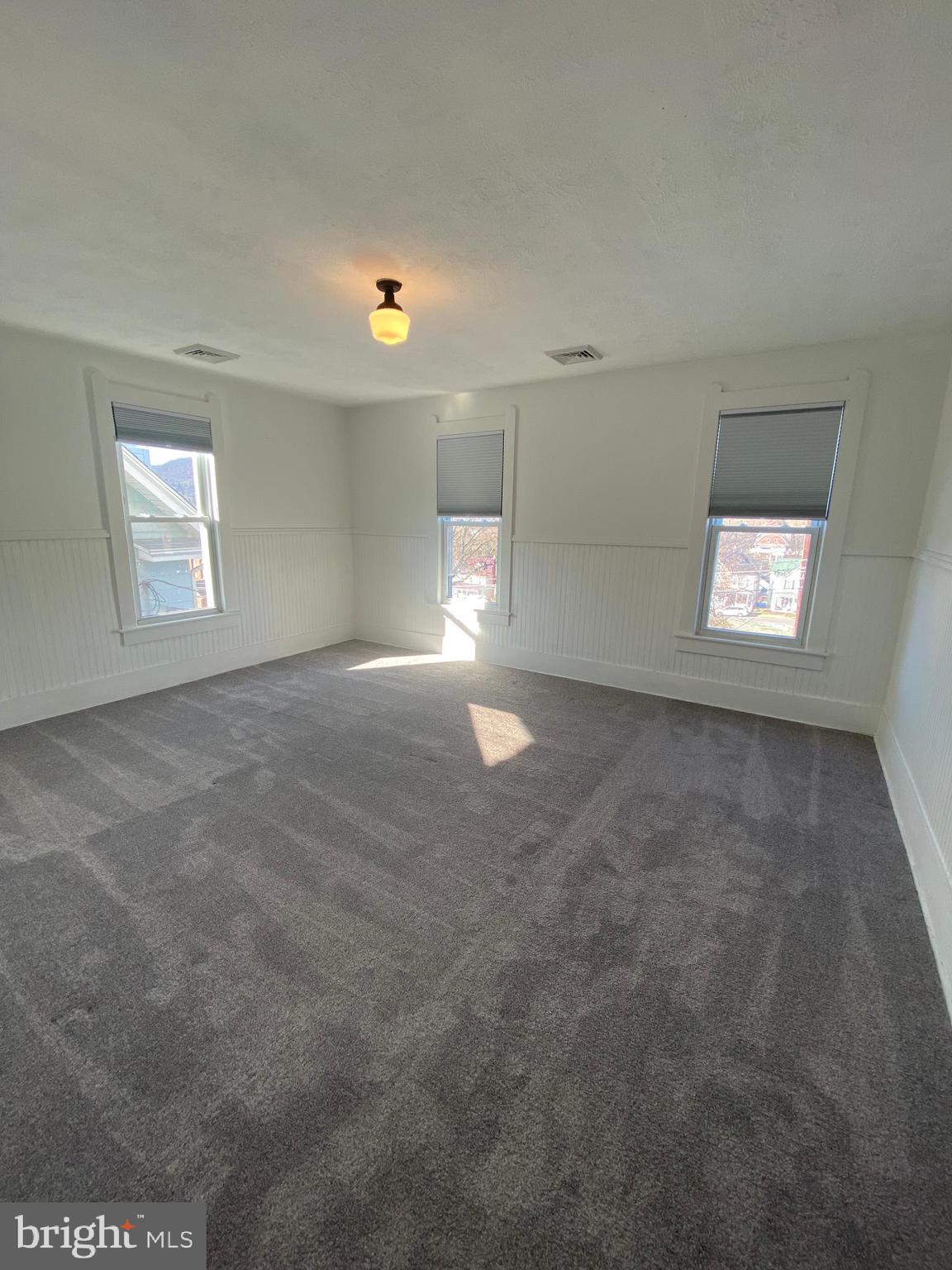 BELLEFONTE - Residential Income