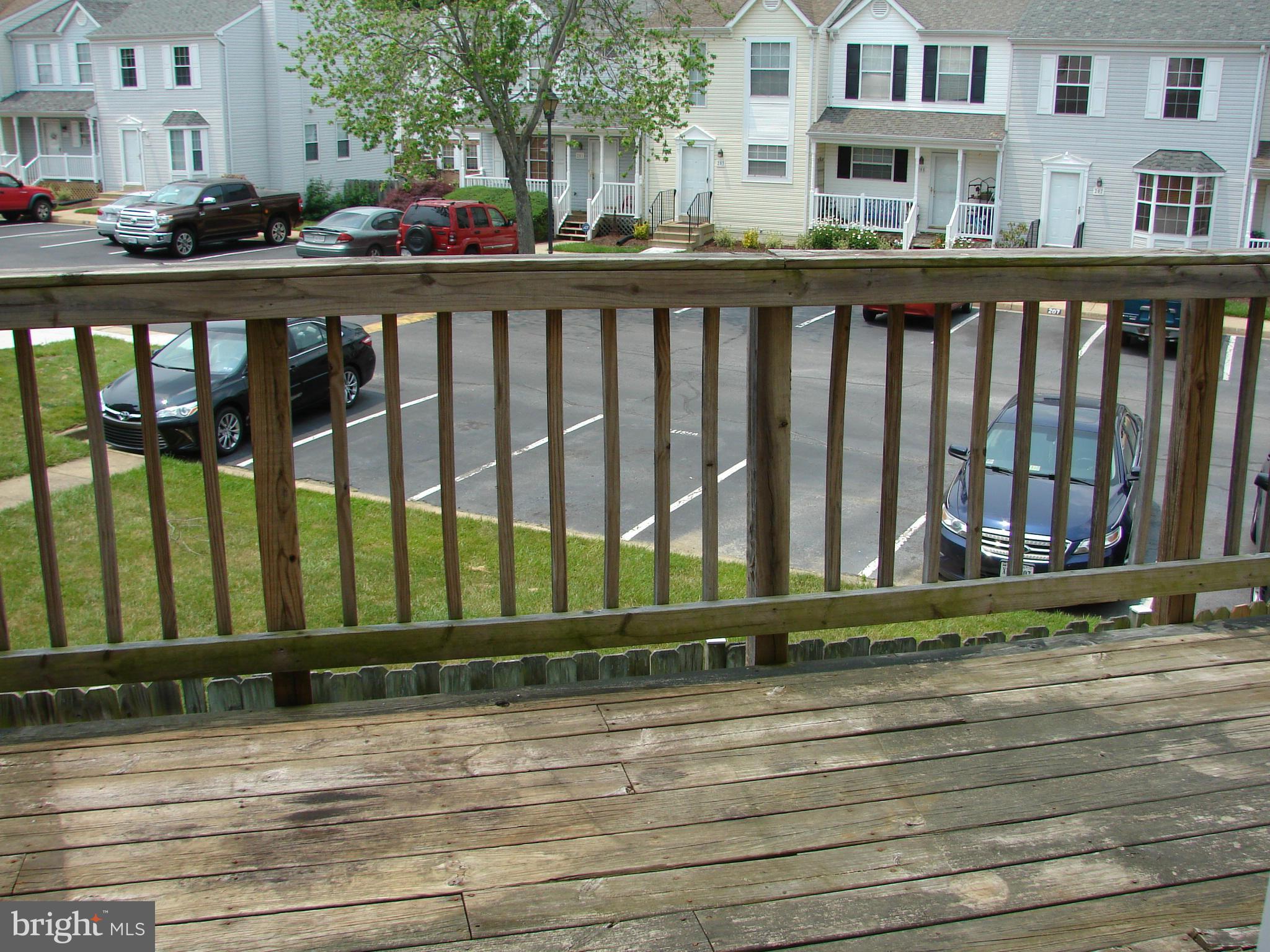 SUNNINGDALE MEADOWS - Residential