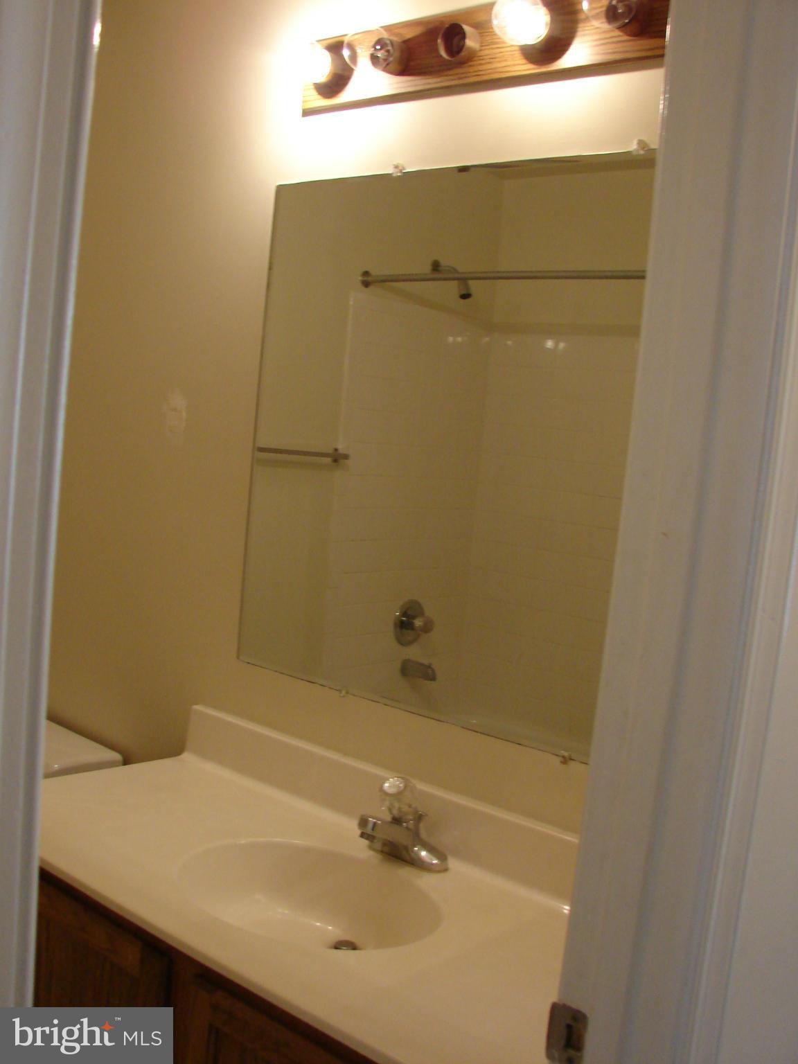 SUNNINGDALE MEADOWS - Residential