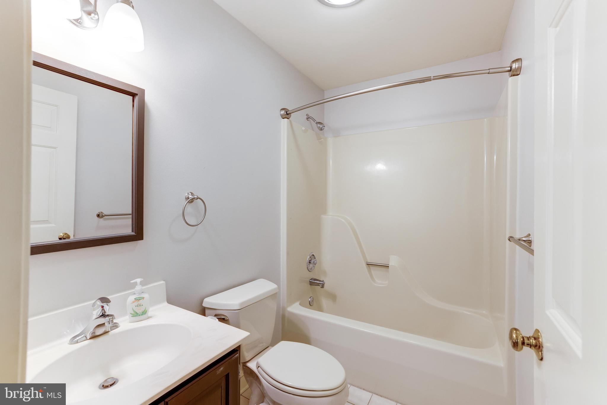 MY LADY'S MANOR - Residential