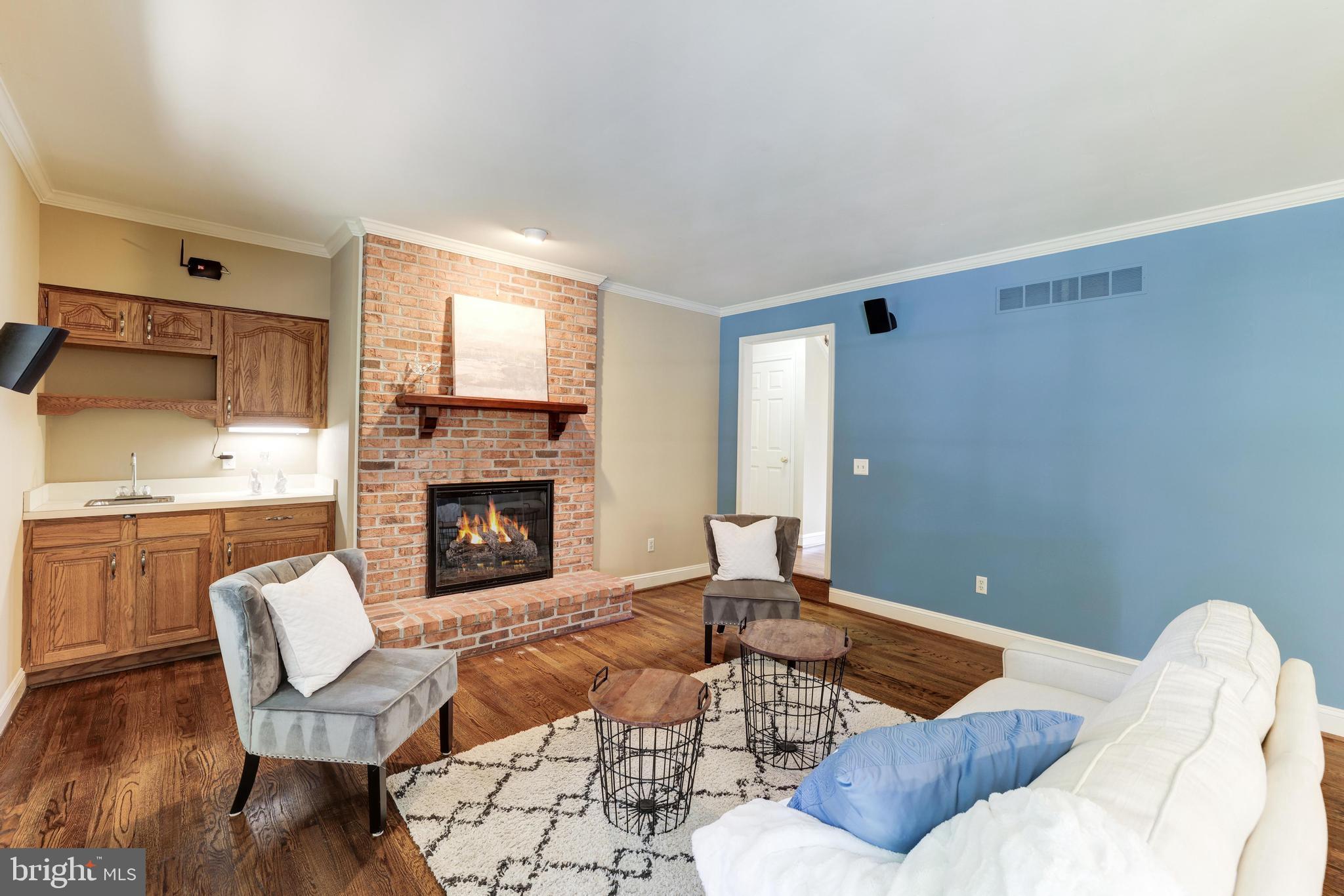 MY LADY'S MANOR - Residential