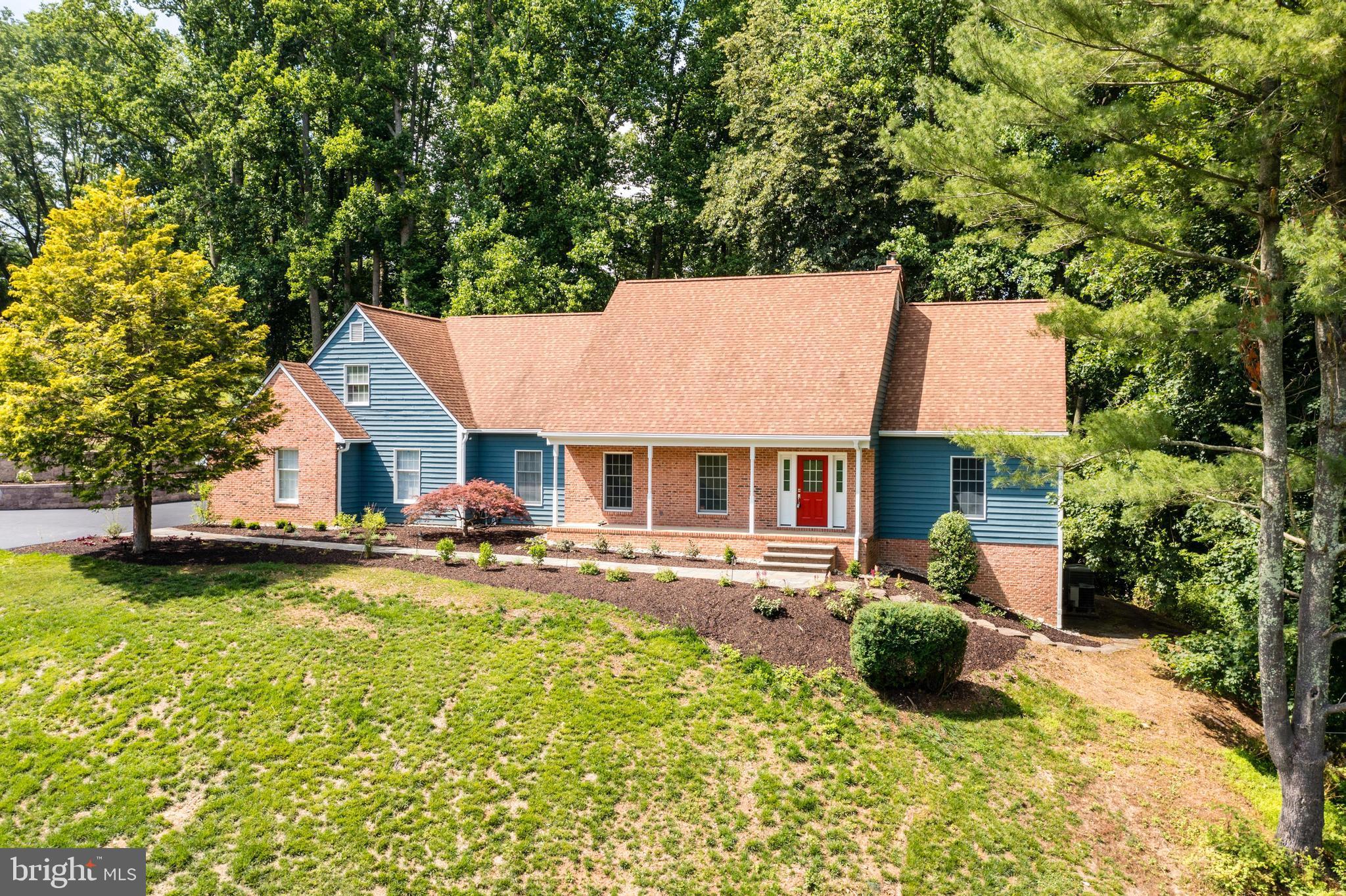 MY LADY'S MANOR - Residential