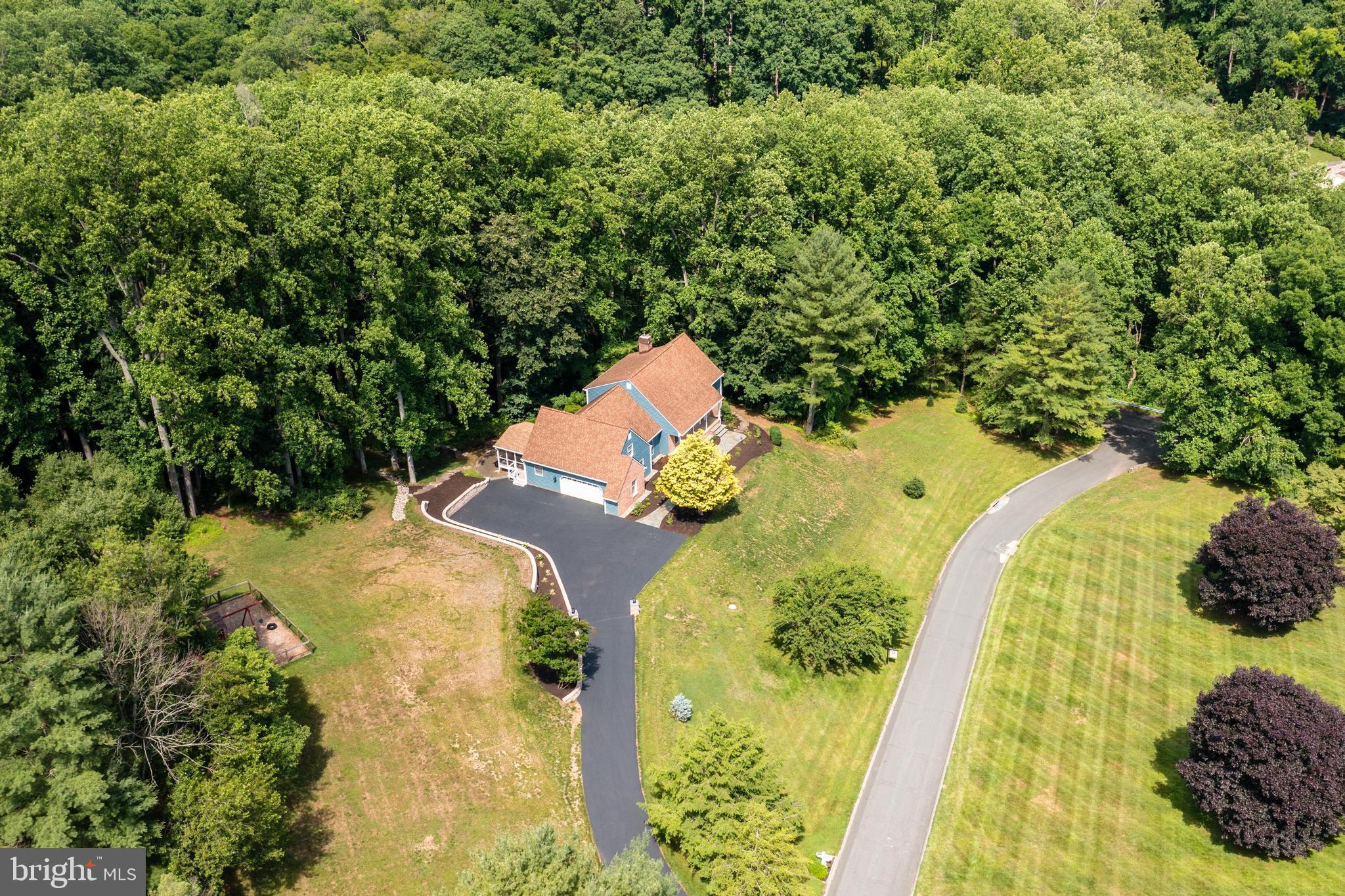 MY LADY'S MANOR - Residential