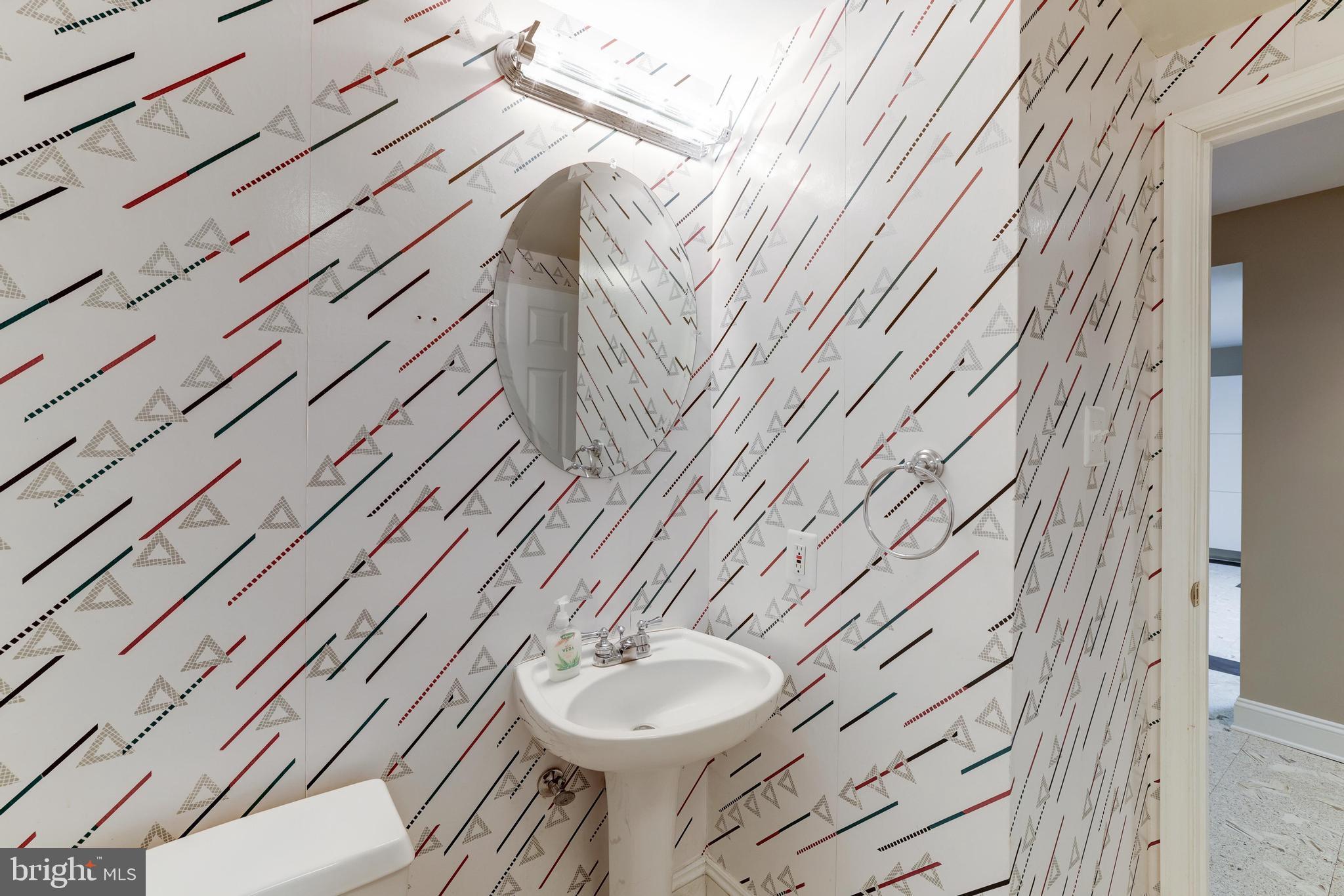 MY LADY'S MANOR - Residential