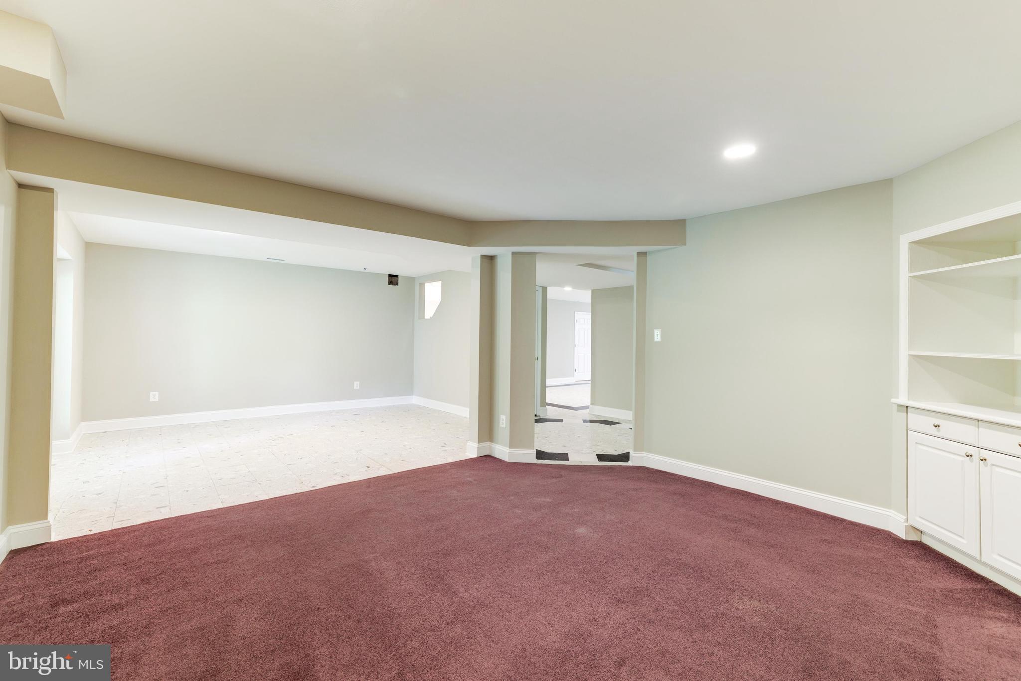 MY LADY'S MANOR - Residential