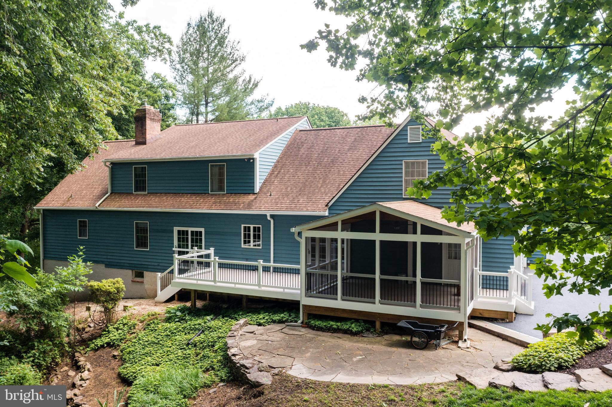 MY LADY'S MANOR - Residential